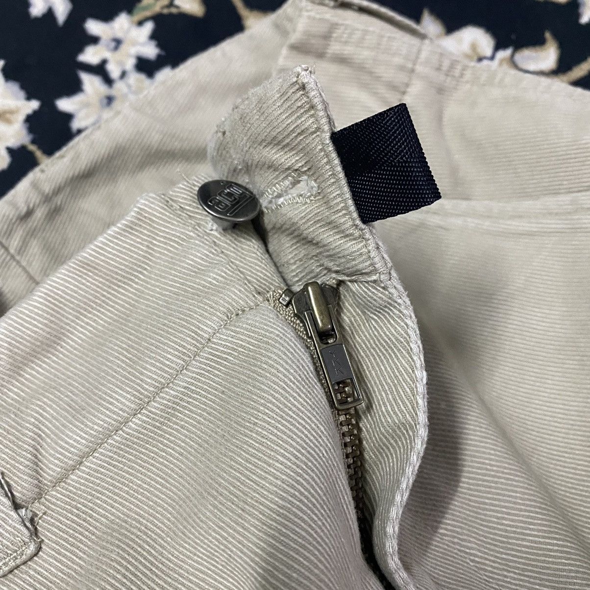 Nike ACG Vintage Nike ACG Cargo Short Pants Size US 29 - 15 Thumbnail