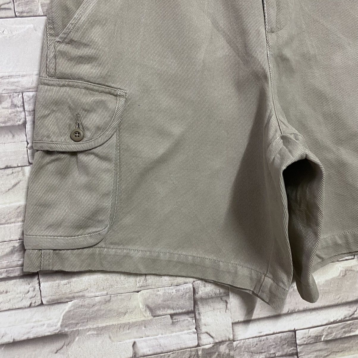 Nike ACG Vintage Nike ACG Cargo Short Pants Size US 29 - 8 Thumbnail