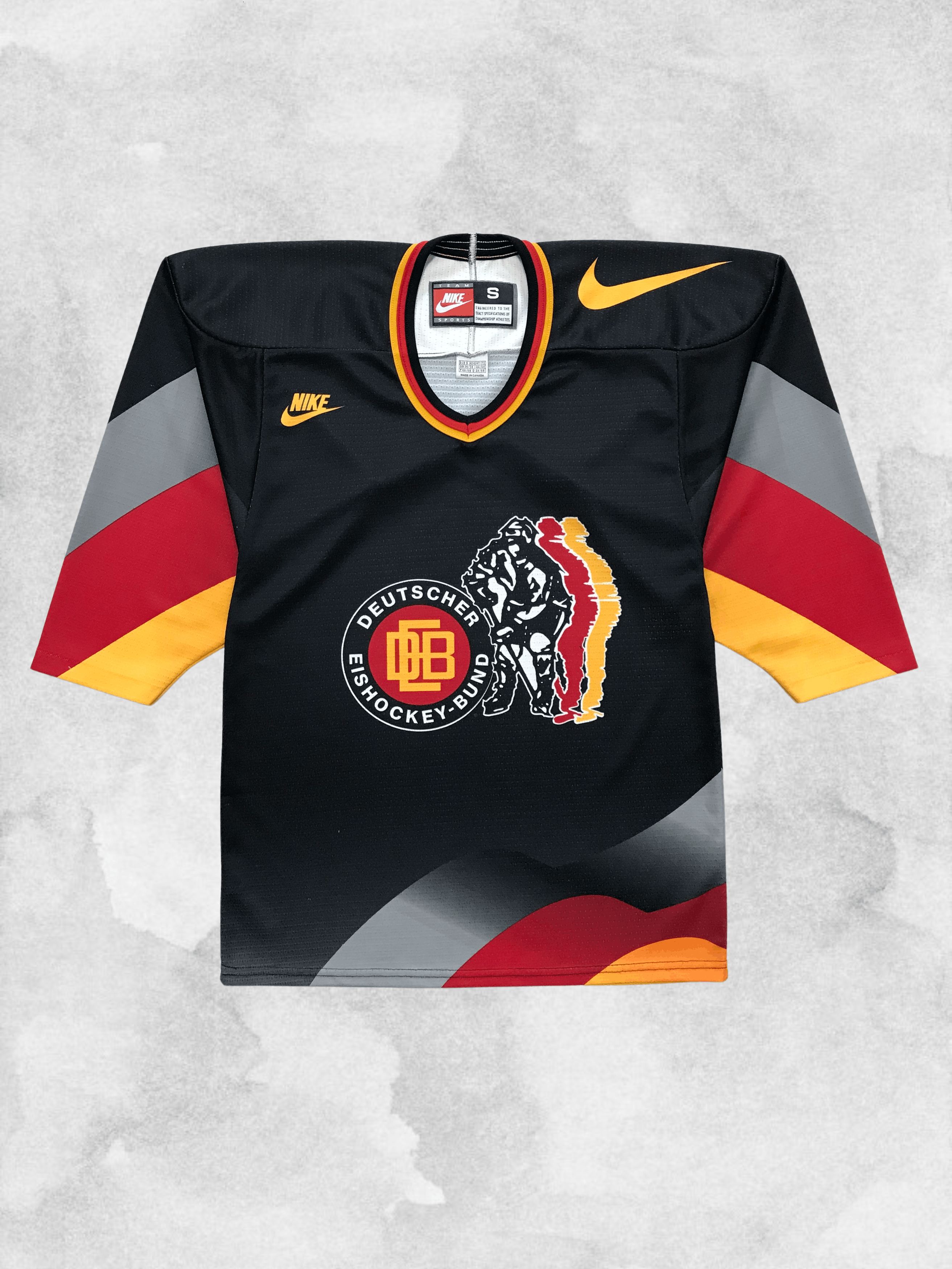 NHL × Nike × Vintage NIKE Germany Hockey 1996 Deutscher Eishockey-Bund Jersey Size US S / EU 44-46 / 1 - 1 Thumbnail