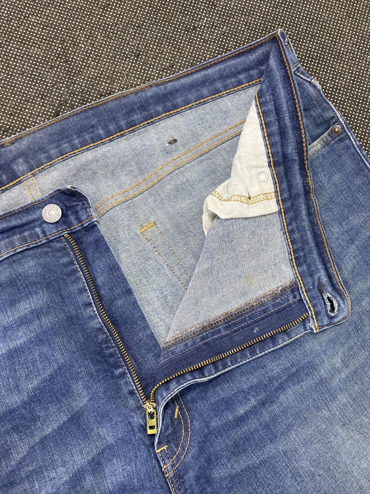 Jean VINTAGE LEVIS 541 BLUE WASH JEANS-J495 Size US 44 / EU 60 - 5 Thumbnail