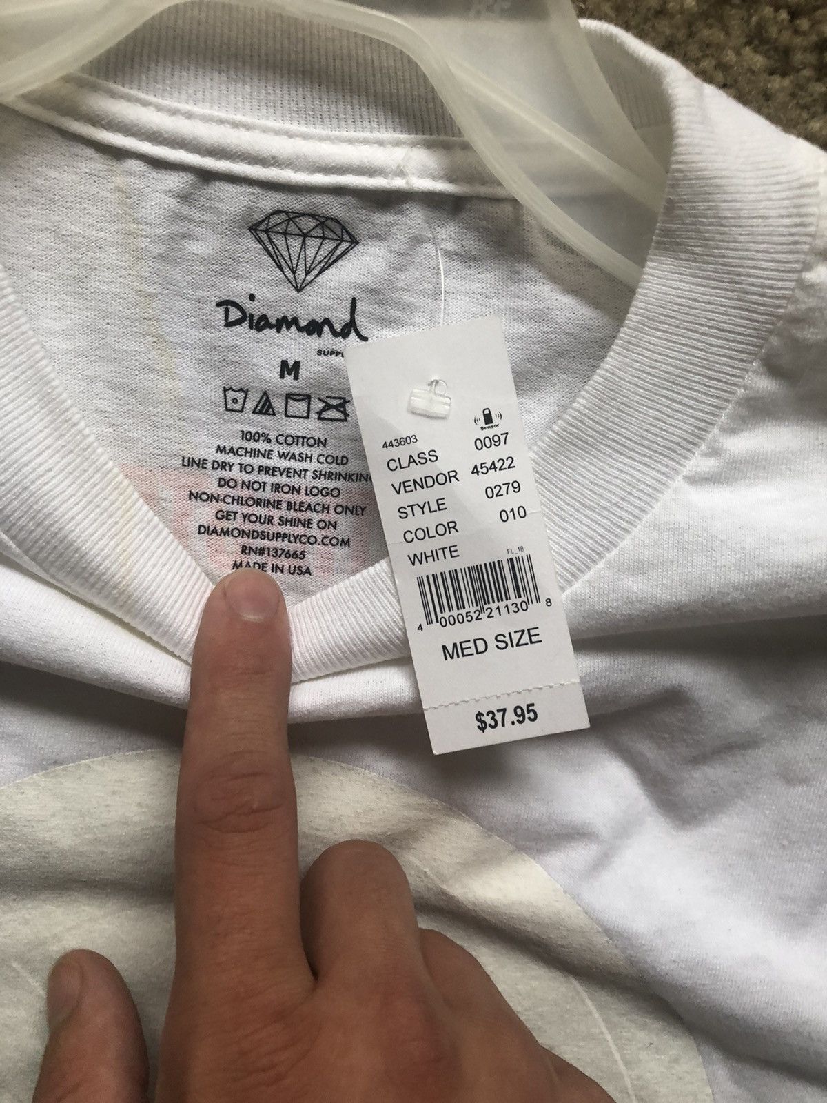 Travis Scott autographed diamond supply company antidote, image size:1200x1600