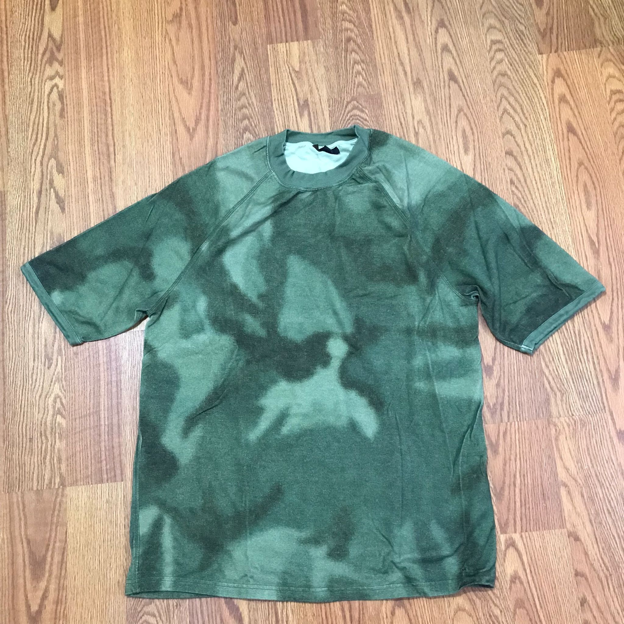 Yeezy ml39 yeezy season 3 camo tee Size US S / EU 44-46 / 1 - 2 Thumbnail