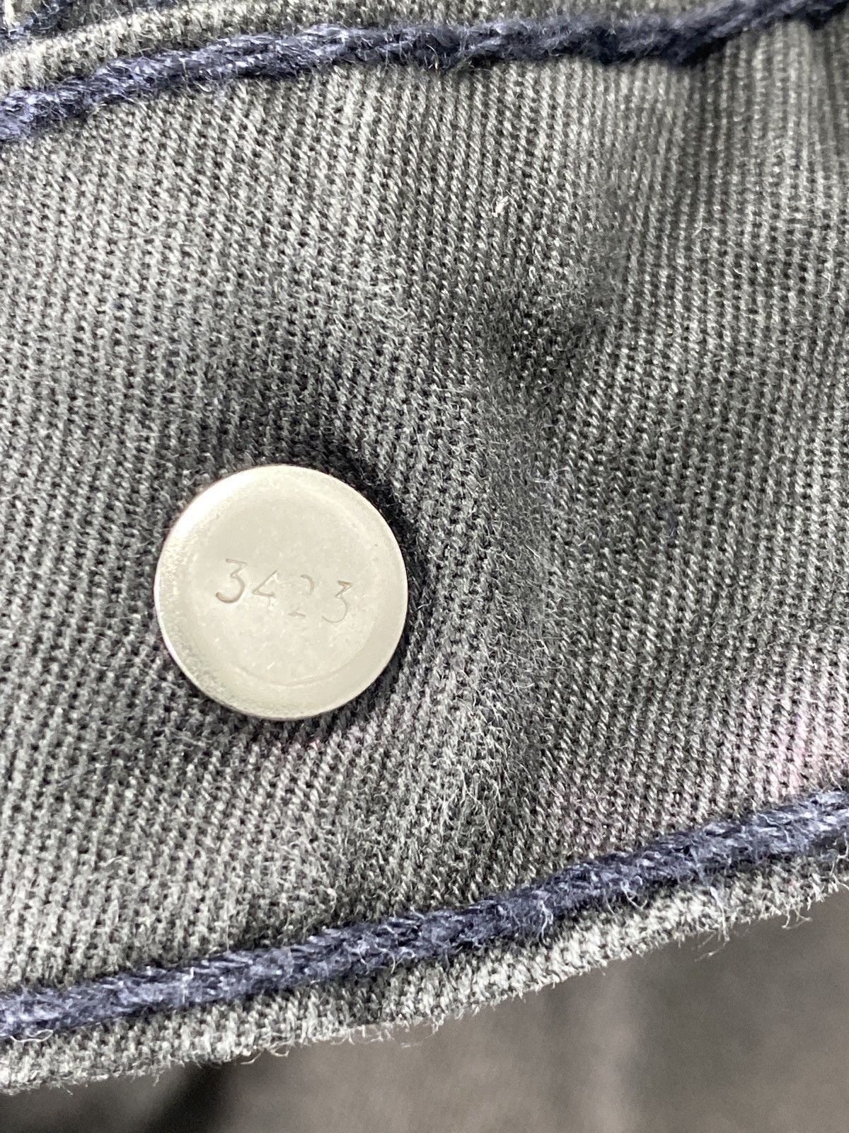 Levi's VINTAGE LEVIS 541 WHITE TAB FADED GREY DENIM -J496 Size US 36 / EU 52 - 6 Thumbnail