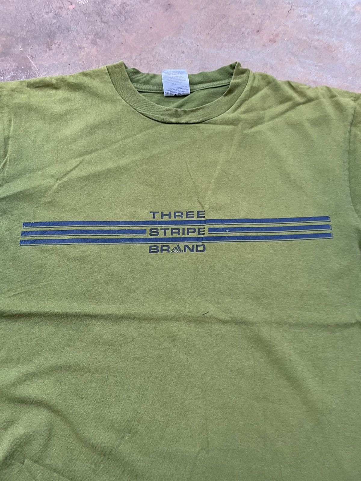 Adidas × Vintage VINTAGE ADIDAS WELL FADED TEE Size US L / EU 52-54 / 3 - 2 Thumbnail