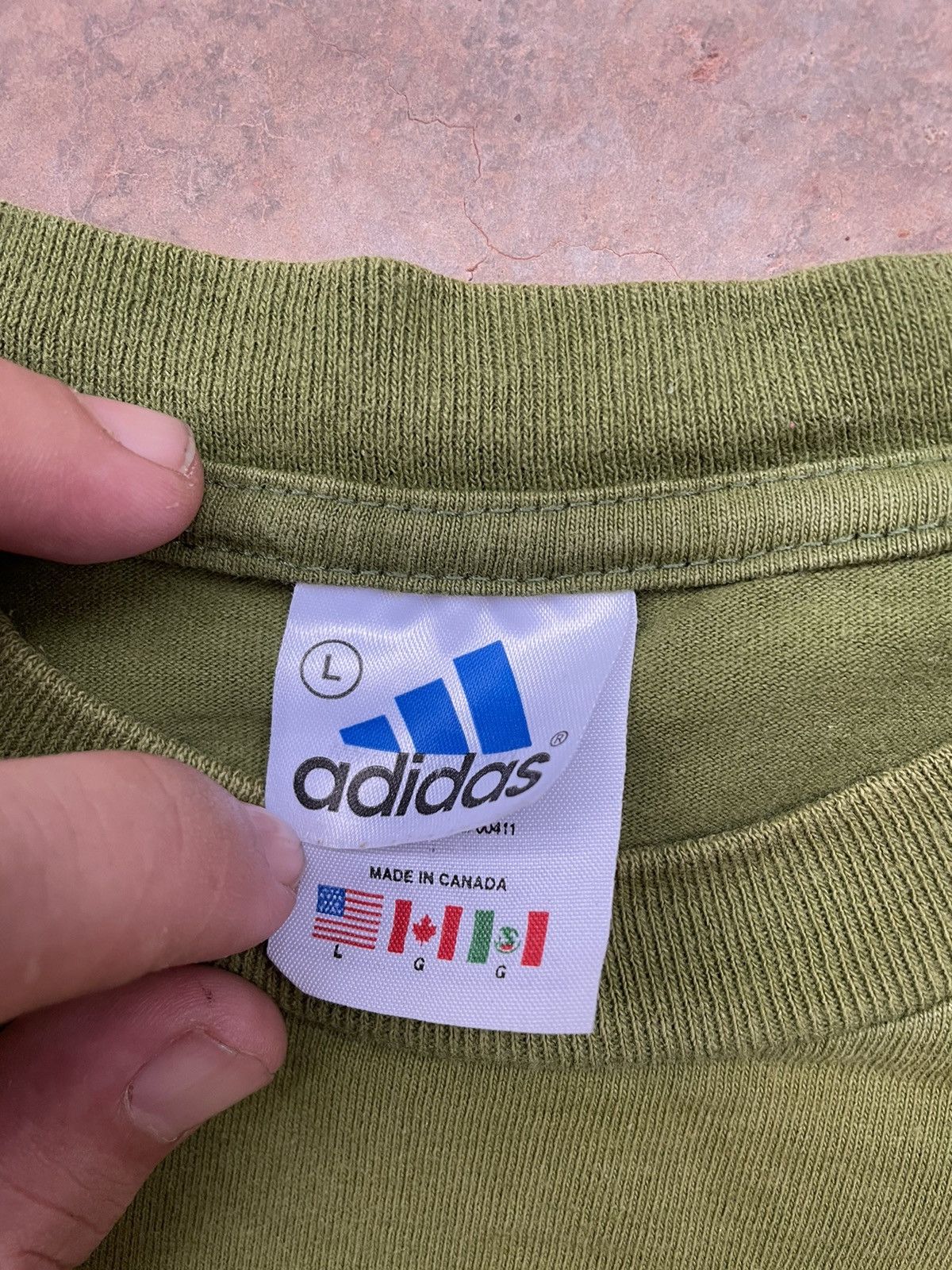 Adidas × Vintage VINTAGE ADIDAS WELL FADED TEE Size US L / EU 52-54 / 3 - 3 Thumbnail