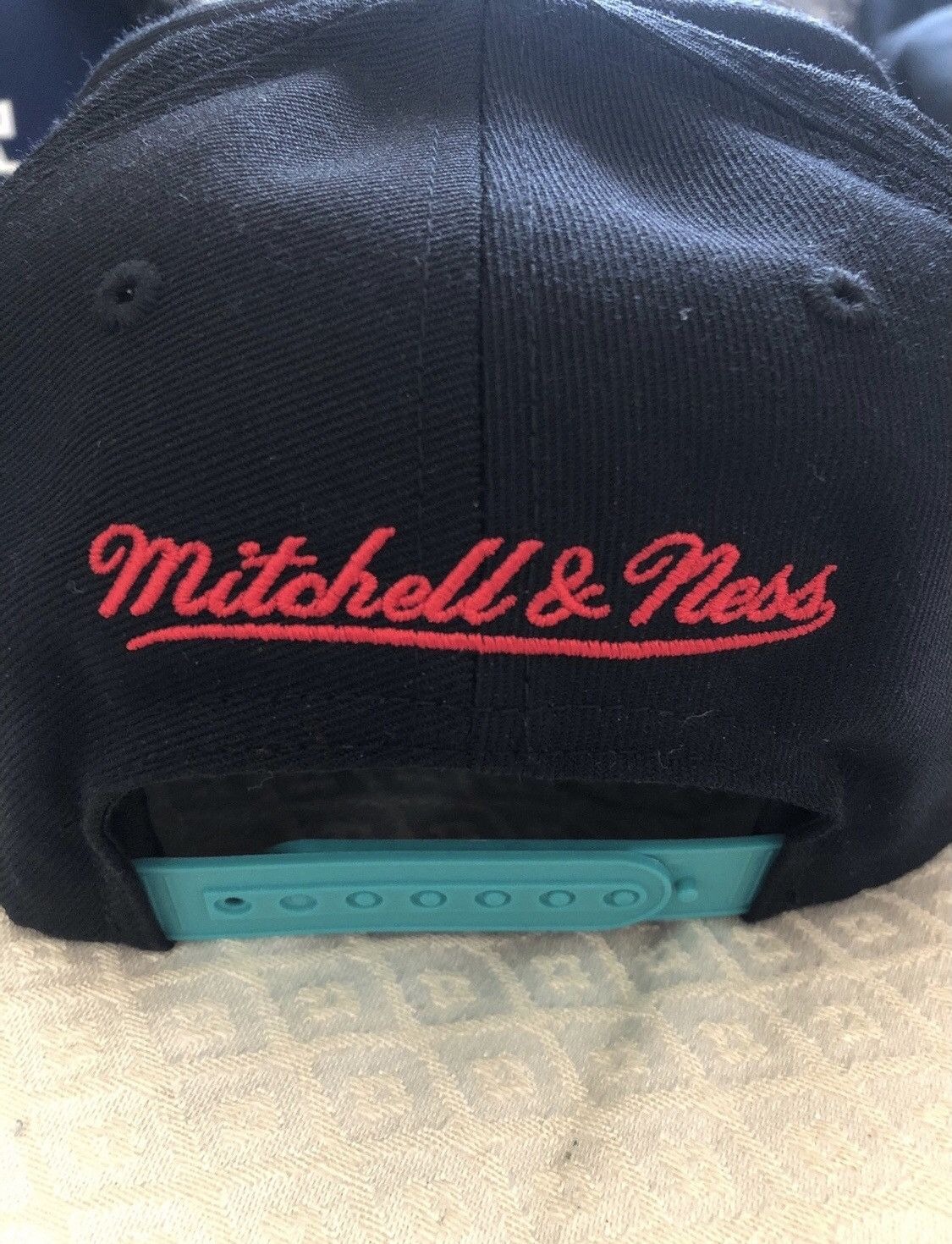 Mitchell & Ness Mitchell And Ness Vancouver Grizzlies Snapback Hat Size ONE SIZE - 2 Thumbnail