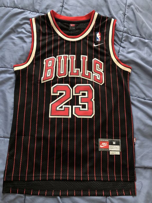 Jordan bulls best sale pinstripe jersey