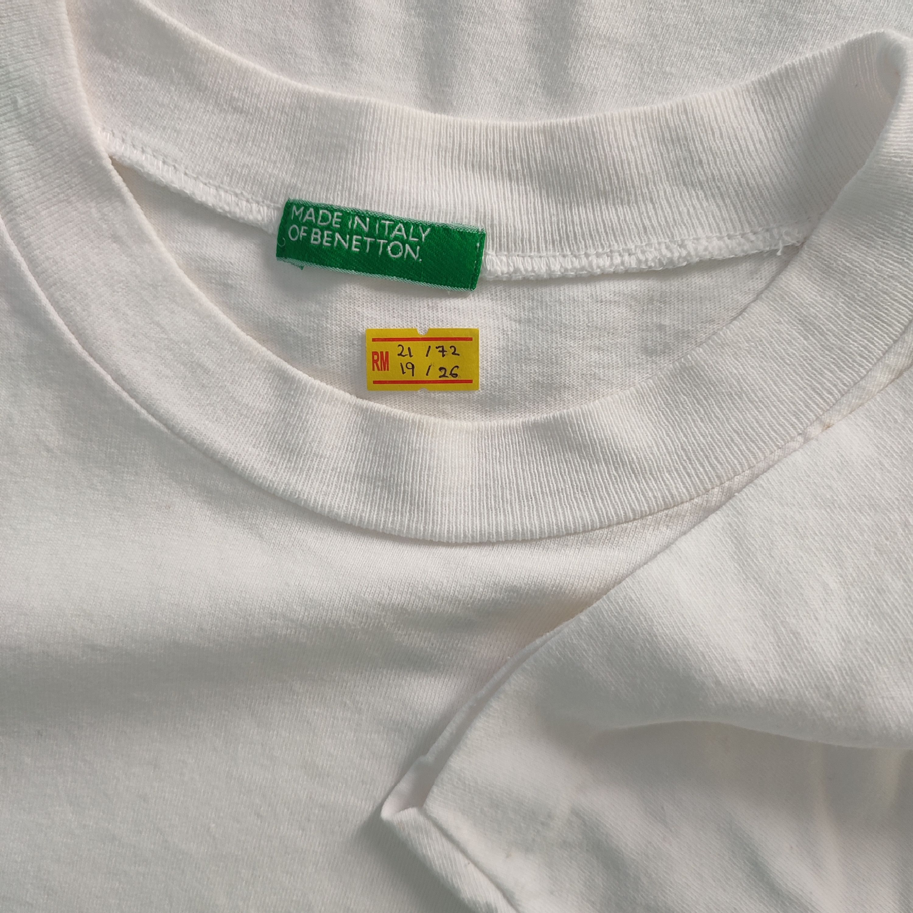United Colors Of Benetton 90's UNITED COLORS OF BENETTON Racing Motorsports Tshirt Size US M / EU 48-50 / 2 - 4 Thumbnail