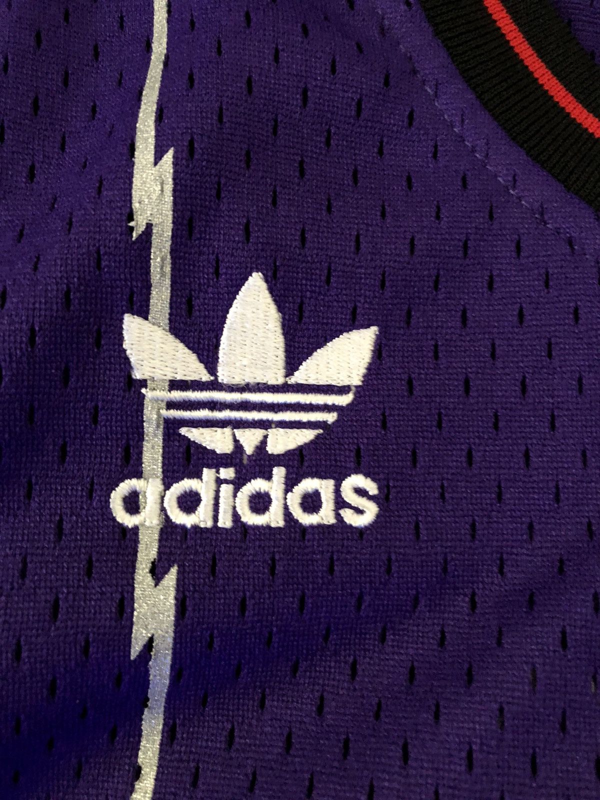 Adidas Adidas Swingman x Toronto Raptors Vince Carter - Away Jersey Size US S / EU 44-46 / 1 - 5 Thumbnail