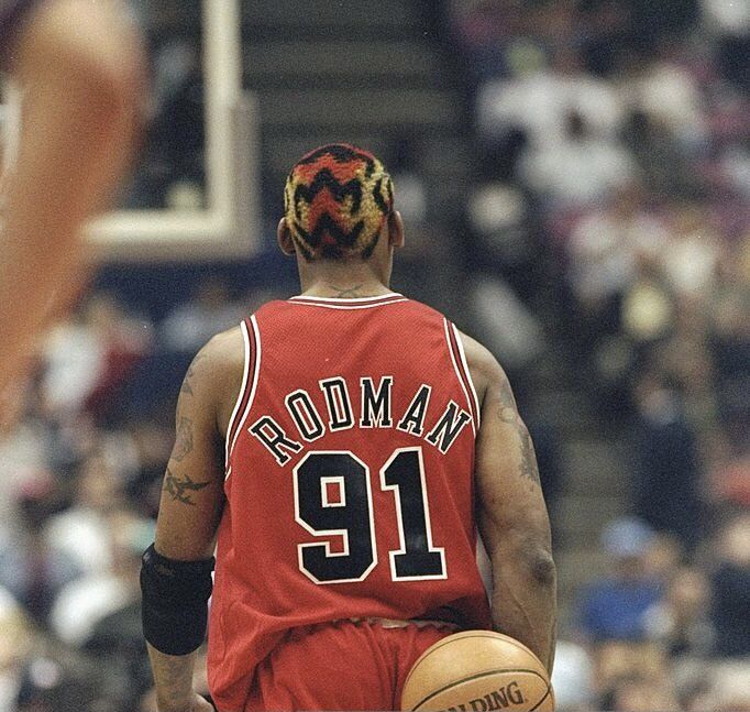 Mitchell & Ness Mitchell and Ness Dennis Rodman Bulls 97-98 Road Jersey Size US M / EU 48-50 / 2 - 8 Thumbnail