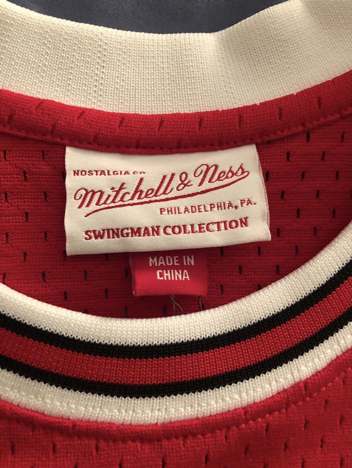 Mitchell & Ness Mitchell and Ness Dennis Rodman Bulls 97-98 Road Jersey Size US M / EU 48-50 / 2 - 4 Thumbnail