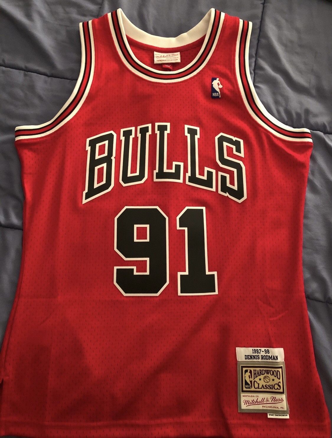 Mitchell & Ness Mitchell and Ness Dennis Rodman Bulls 97-98 Road Jersey Size US M / EU 48-50 / 2 - 1 Thumbnail