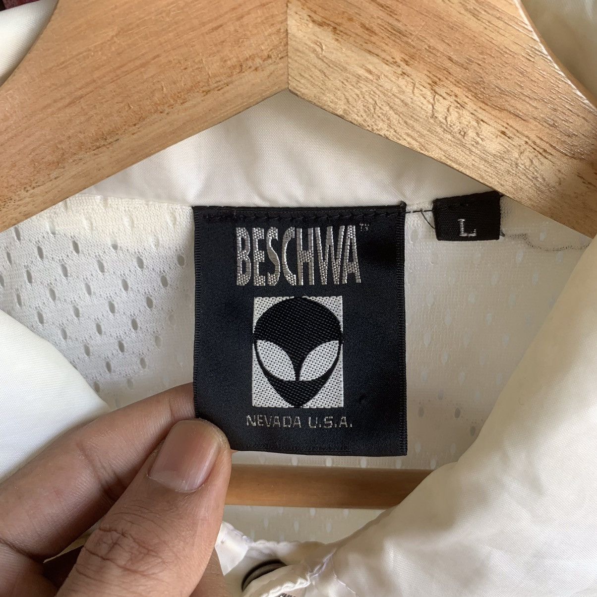 Alien Workshop × Vintage Vintage Beschwa Big Logo Button Ups Alien Workshop Jacket Size US L / EU 52-54 / 3 - 9 Thumbnail