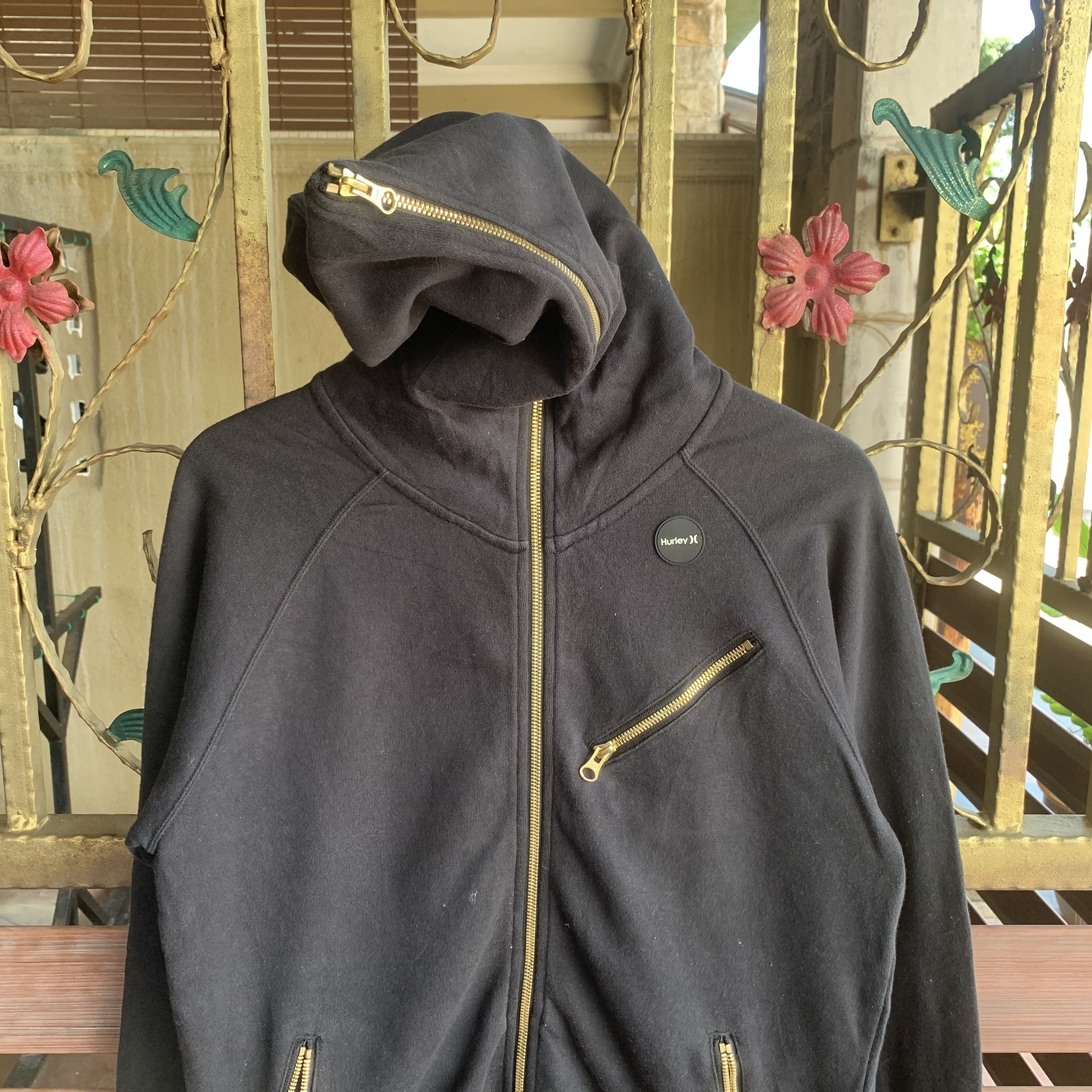 Hurley Vintage Hurley Full Zip Hoodie Sweater Jacket Size US S / EU 44-46 / 1 - 4 Thumbnail