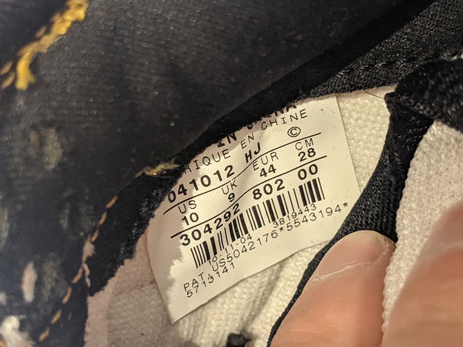 sb dunk raygun white