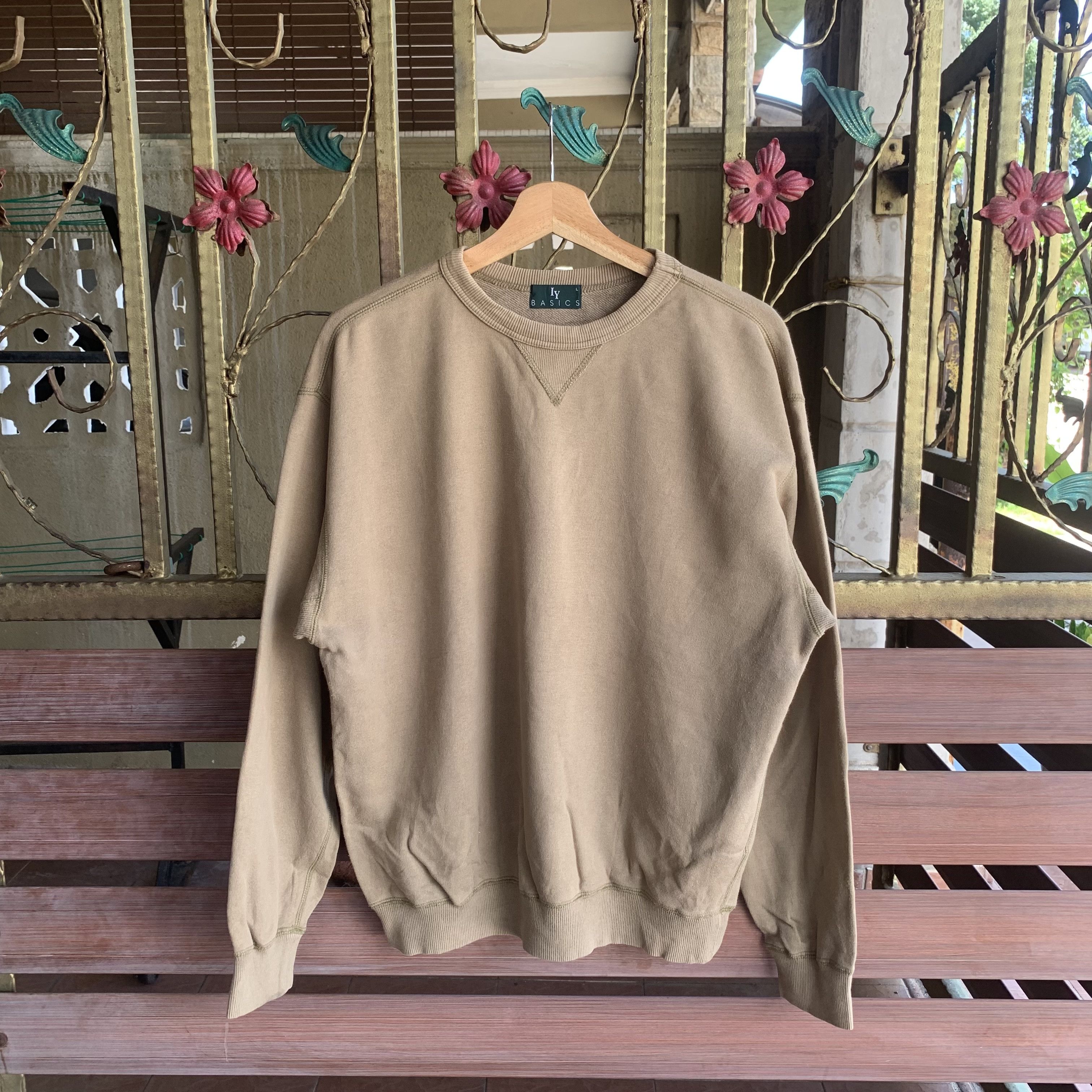Yohji Yamamoto IY BASICS By Yohji Yamamoto Blank Pullover Faded Sweater Size US L / EU 52-54 / 3 - 1 Thumbnail