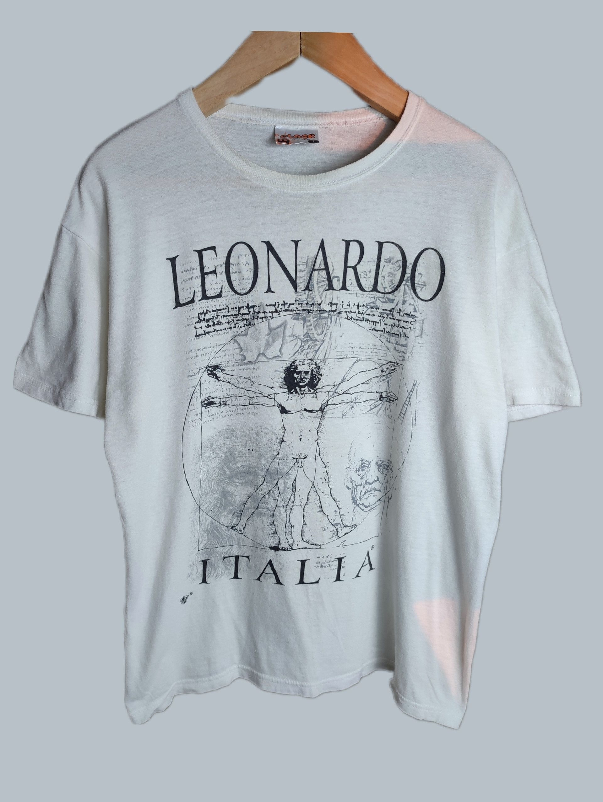 Other Vintage Leonardo Da Vinci t-shirt Size US L / EU 52-54 / 3 - 1 Thumbnail