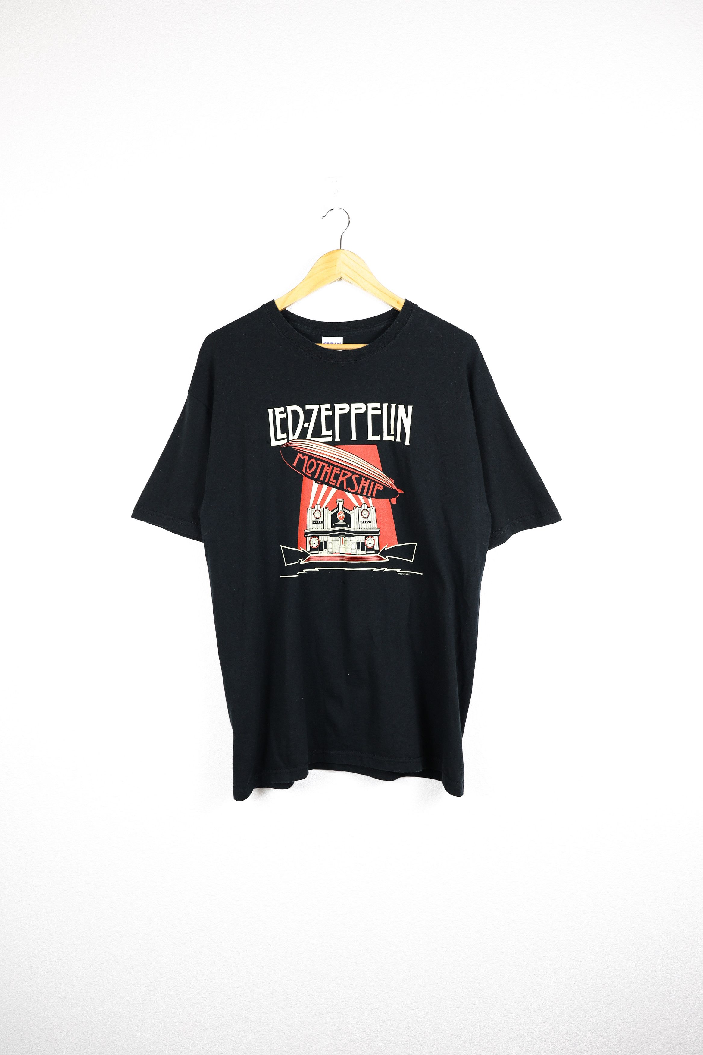 Band Tees × Led Zeppelin × Vintage Vintage Led Zeppelin Mothership Merch Graphic Tee Tshirt Size US L / EU 52-54 / 3 - 1 Thumbnail