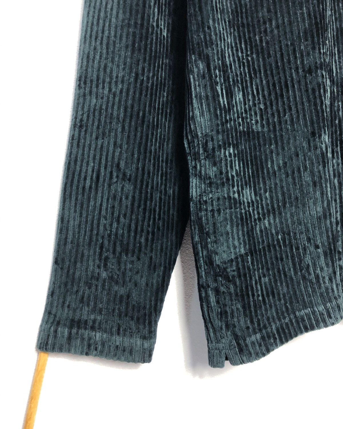 Vintage COMBO 2 Pieces Vintage Lucky Strike Corduroy Turtlenecks Size US L / EU 52-54 / 3 - 5 Thumbnail