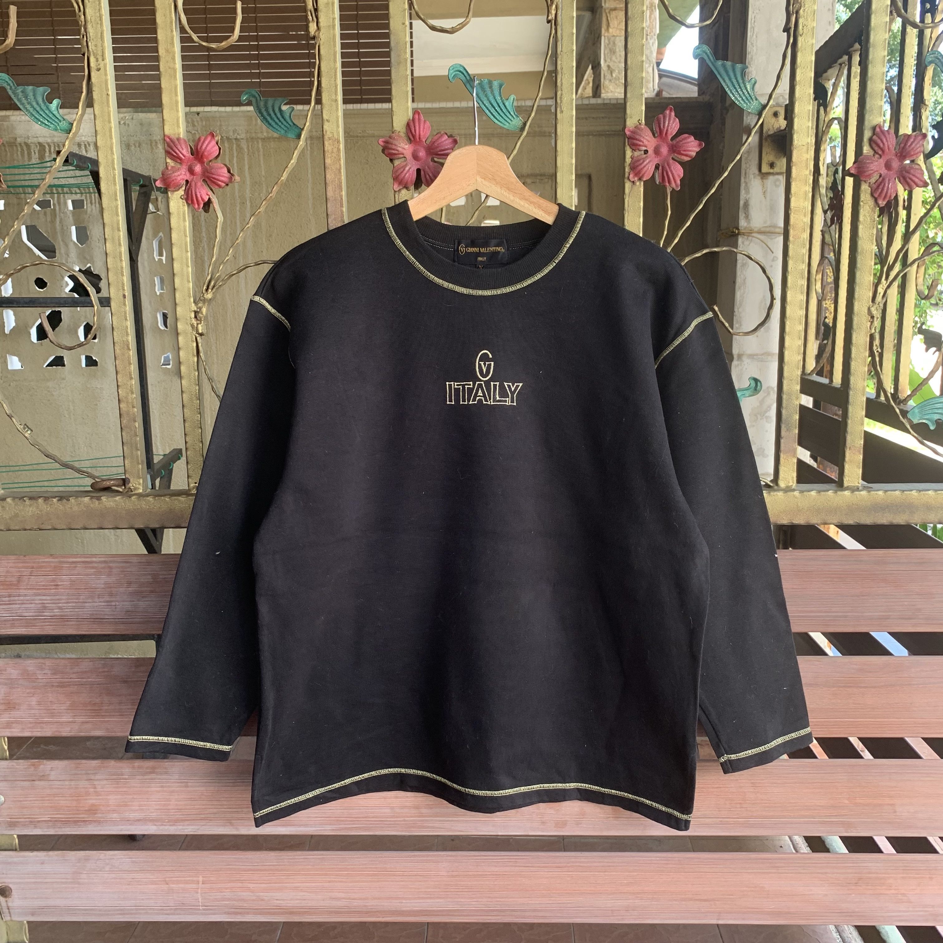 Valentino Vintage Gianni Valentino Black Spell Out Pullover Sweater Size US M / EU 48-50 / 2 - 1 Thumbnail