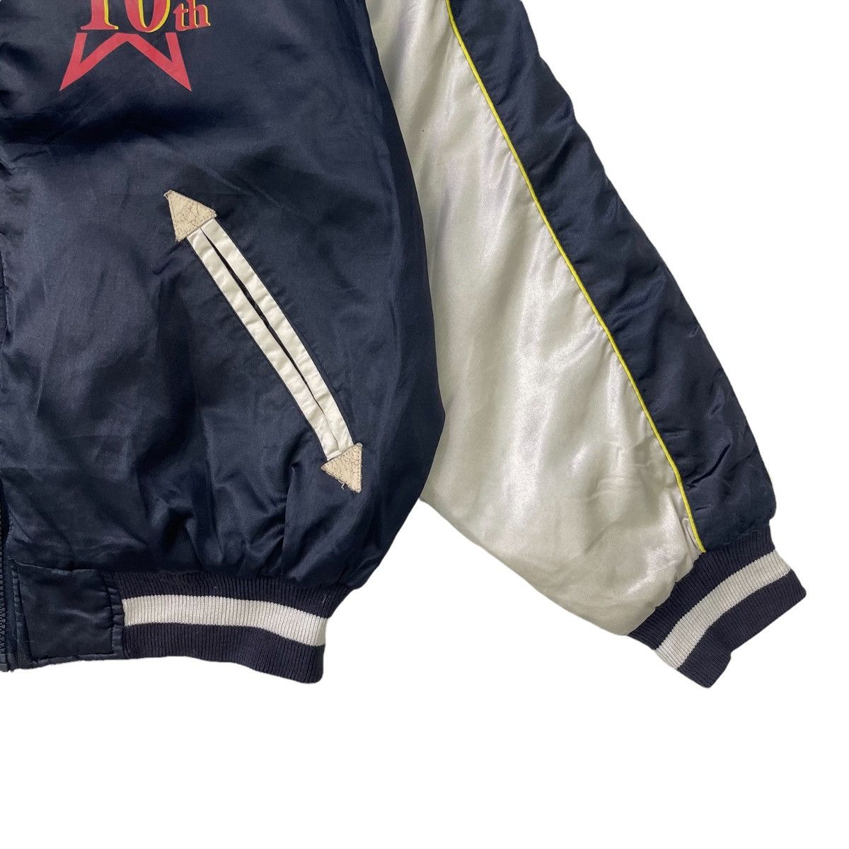 Japanese Brand Vintage The Winter Tale Varsity Jacket Size M Size US M / EU 48-50 / 2 - 5 Thumbnail
