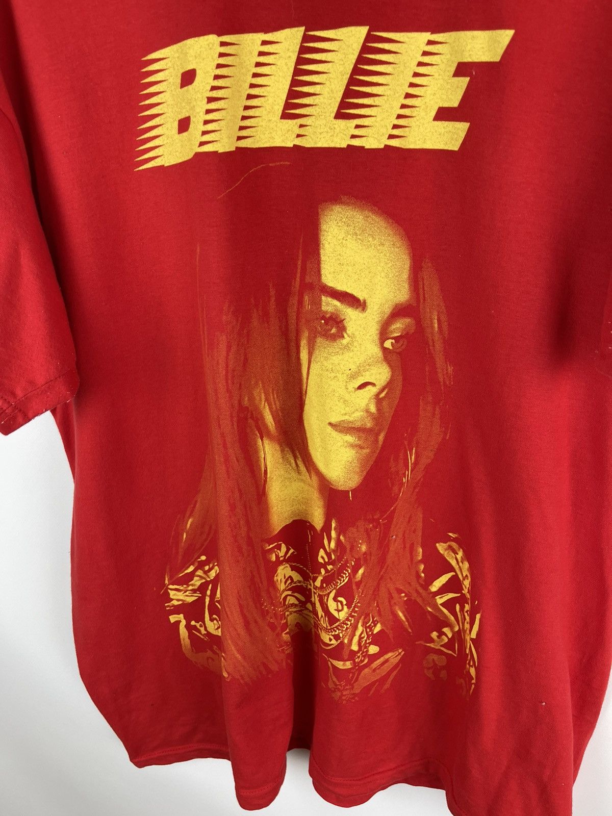 Band Tees Billie Eilish big portrait logo hype band tee shirt Size US XL / EU 56 / 4 - 7 Thumbnail