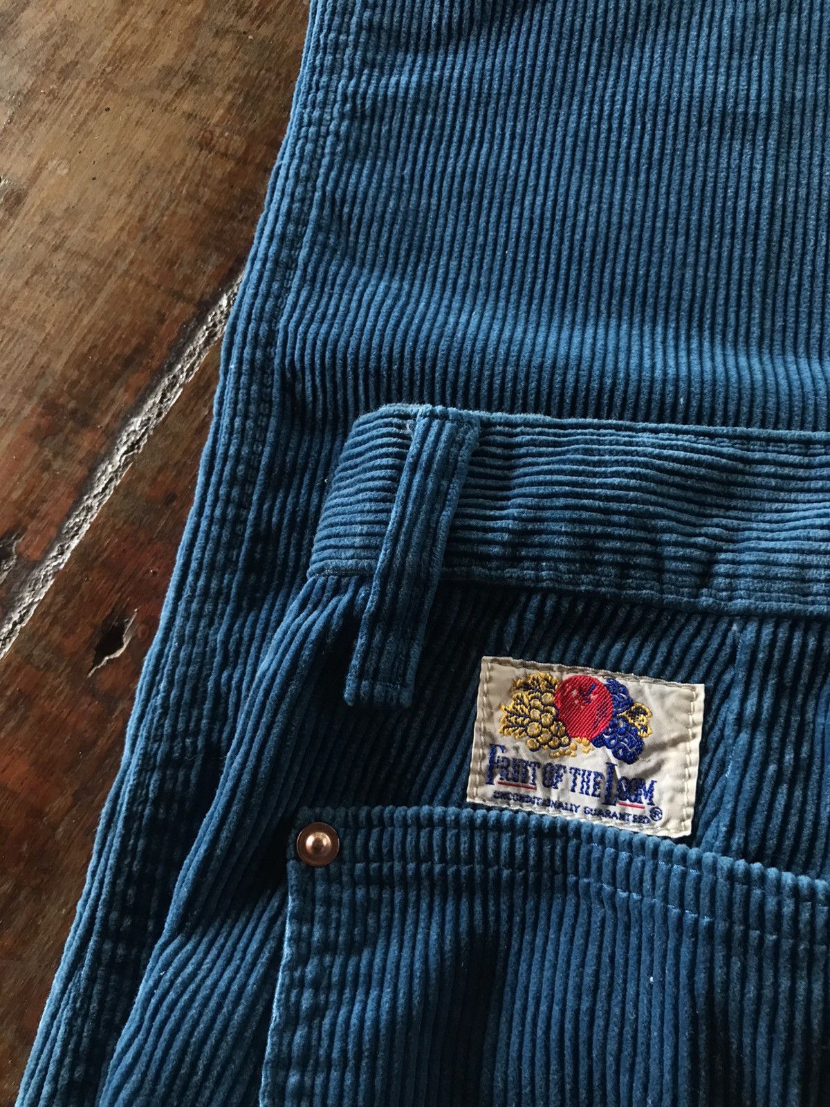 Edwin × Fruit Of The Loom × Vintage Rare Vintage Fruit Of The Loom Corduroy Pant Size US 29 - 1 Thumbnail