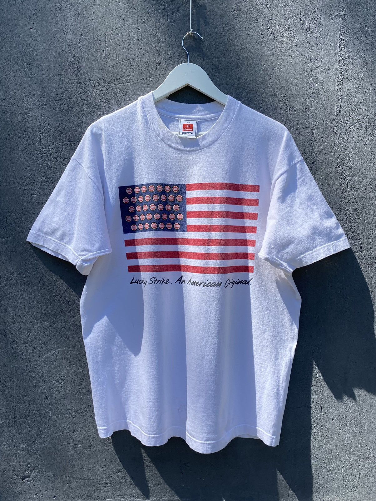 Band Tees 🇺🇸 Vintage 90s LUCKY STRIKE AMERICAN FLAG T Shirt Size US XL / EU 56 / 4 - 2 Thumbnail