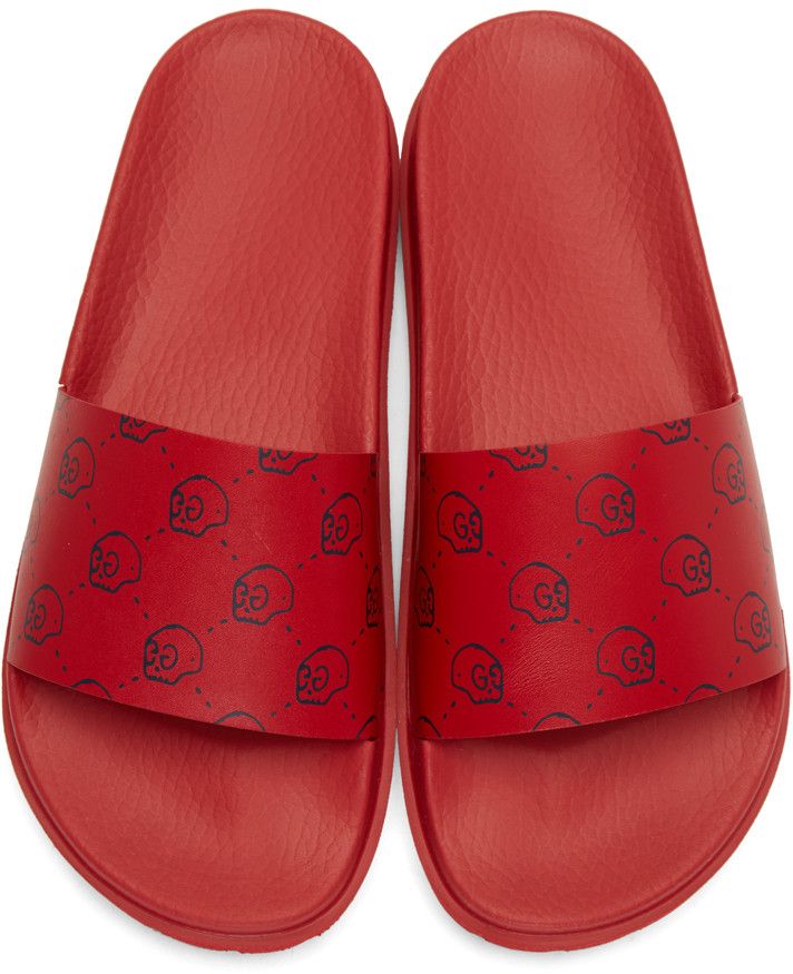 Red skull store gucci slides