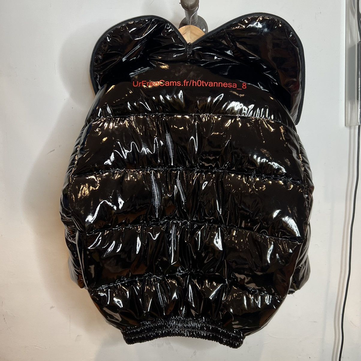 Vetements Vetements MS Webcam Puffer Jacket Size US S / EU 44-46 / 1 - 2 Thumbnail