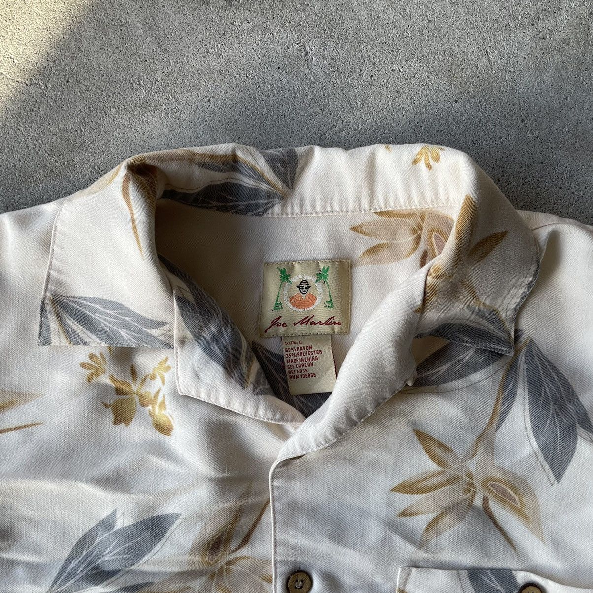 Vintage Vintage 90’s floral camp collar button up shirt Size US L / EU 52-54 / 3 - 4 Thumbnail