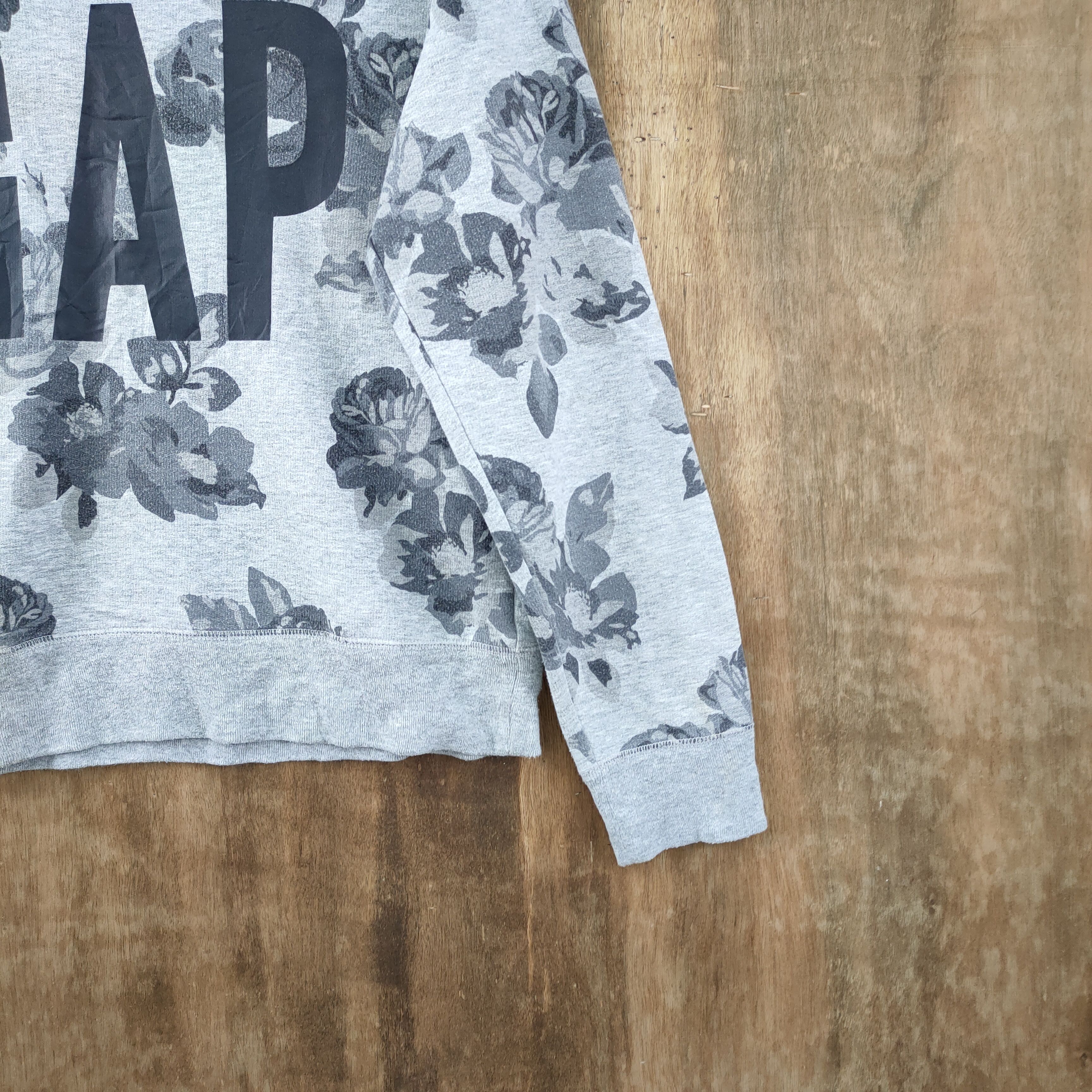 Gap GAP FULL PRINT FLOWER SWEATSHIRT LIKE KANYE WEST Size US M / EU 48-50 / 2 - 4 Thumbnail