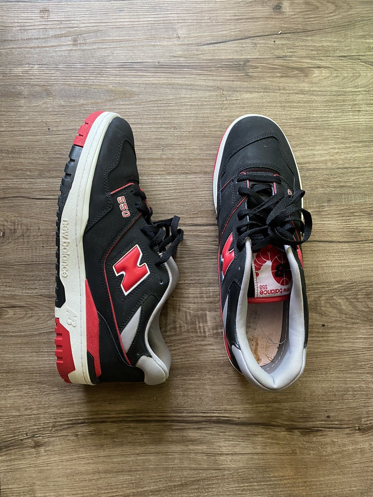 New Balance New Balance 550 black and red Size US 13 / EU 46 - 2 Thumbnail