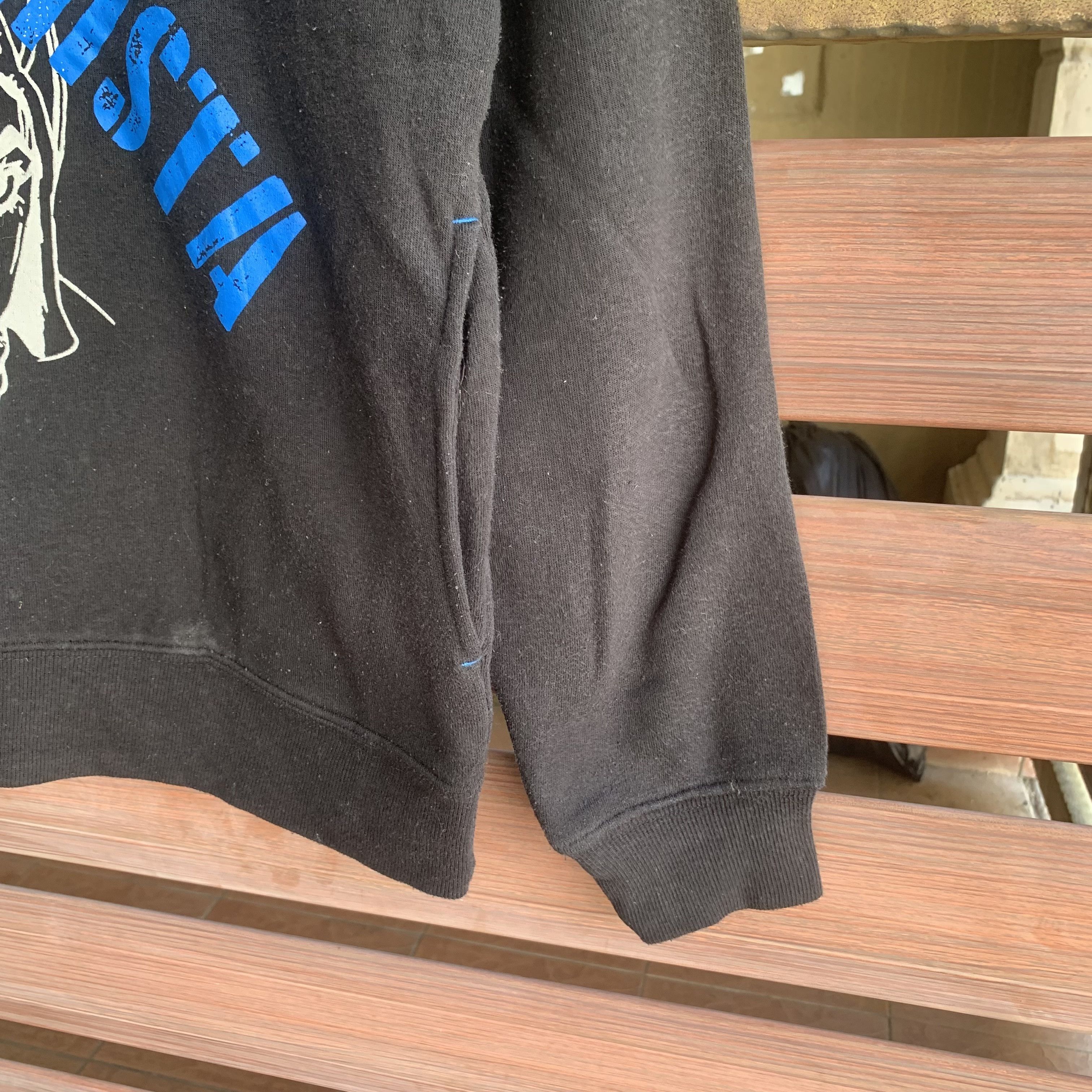 Anime Vintage Jojo Gundo Mista Hoodie Anime Pullover Sweater Size US S / EU 44-46 / 1 - 4 Thumbnail