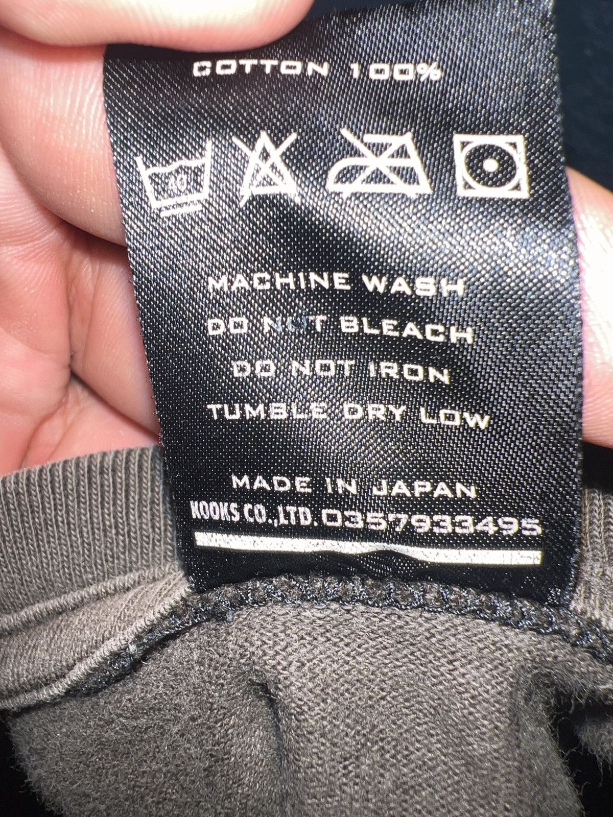 Japanese Brand AW 04 Distressed Tee Size US L / EU 52-54 / 3 - 3 Thumbnail