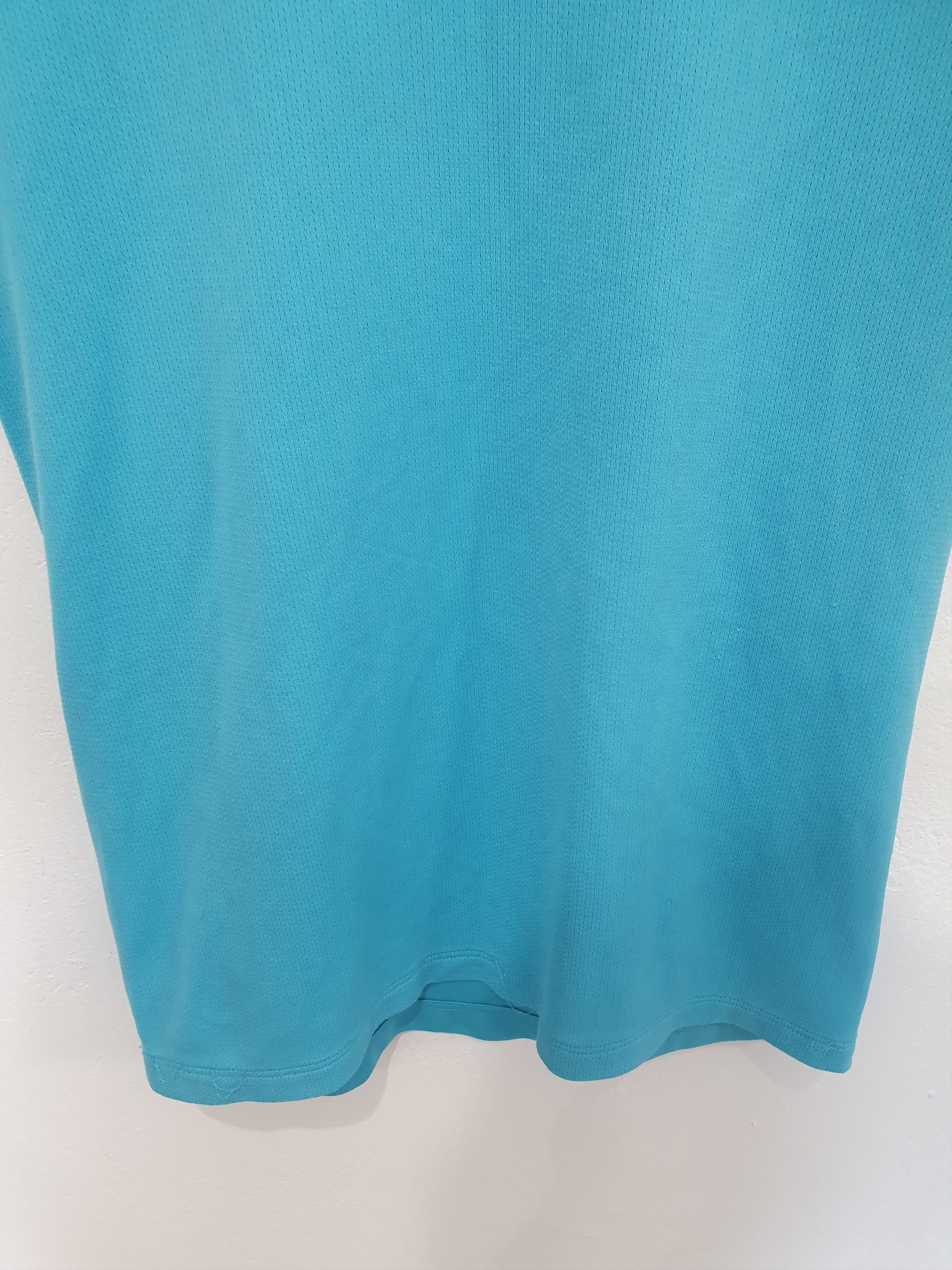 Nike NIKE FC BARCELONA SIZE M 2014 TRAINING SHIRT Size US M / EU 48-50 / 2 - 8 Thumbnail