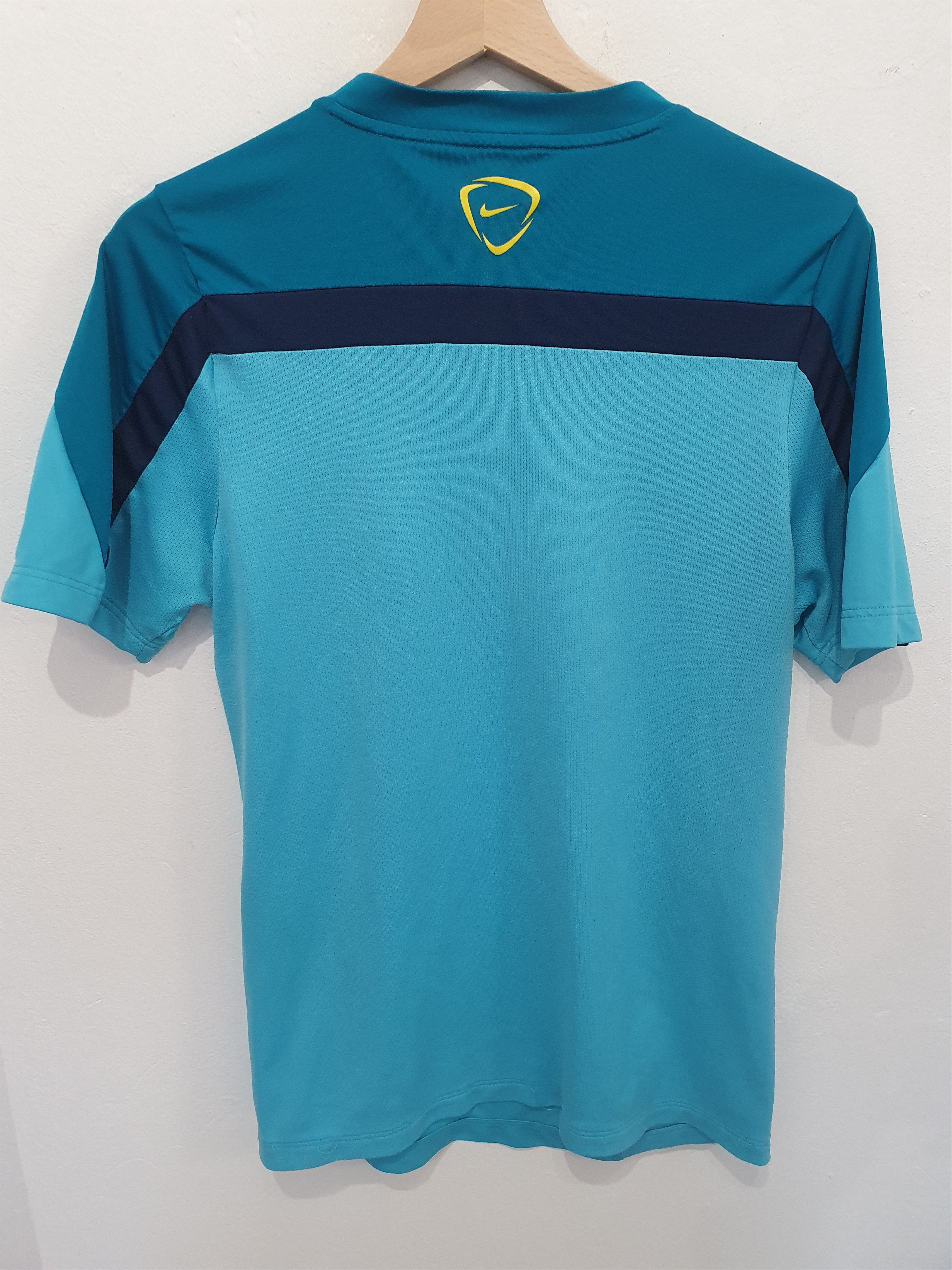 Nike NIKE FC BARCELONA SIZE M 2014 TRAINING SHIRT Size US M / EU 48-50 / 2 - 2 Thumbnail