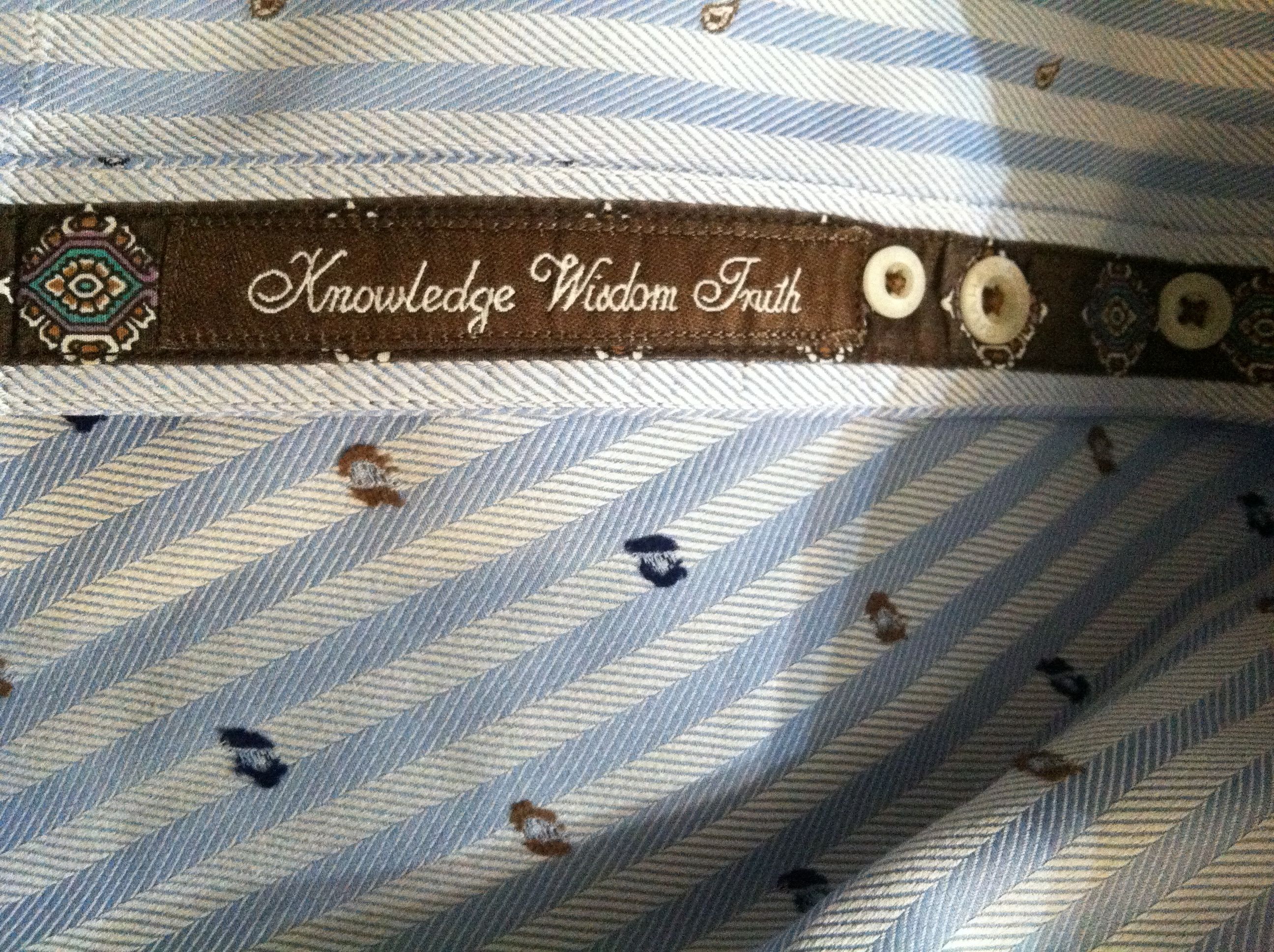 Robert Graham ROBERT GRAHAM MEN'S SHIRT SIZE: XL Size US XL / EU 56 / 4 - 11 Thumbnail