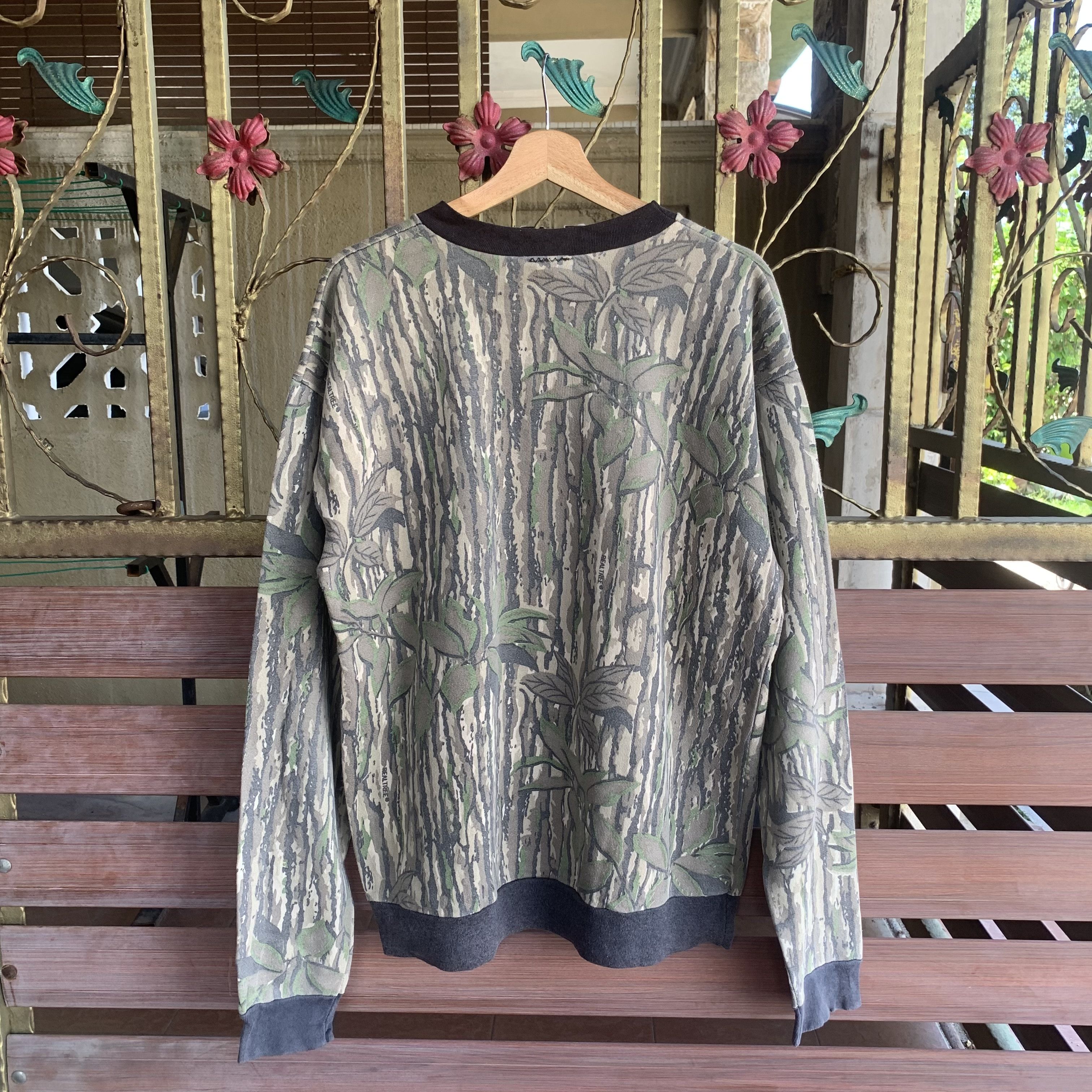 Vintage SEND OFFERS 🔥 90’s Vintage Spartan Camo Real Tree Sweater Size US L / EU 52-54 / 3 - 8 Thumbnail