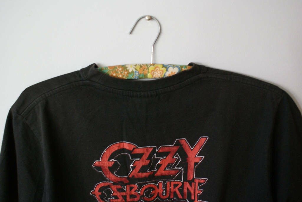 Band Tees Ozzy Osbourne ©2010 Scream 2010 Tour Rare Vintage Rock Tee Size US S / EU 44-46 / 1 - 6 Thumbnail