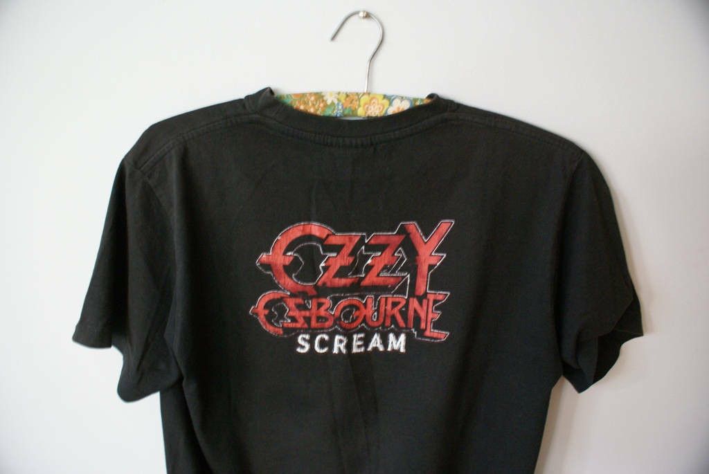 Band Tees Ozzy Osbourne ©2010 Scream 2010 Tour Rare Vintage Rock Tee Size US S / EU 44-46 / 1 - 4 Thumbnail