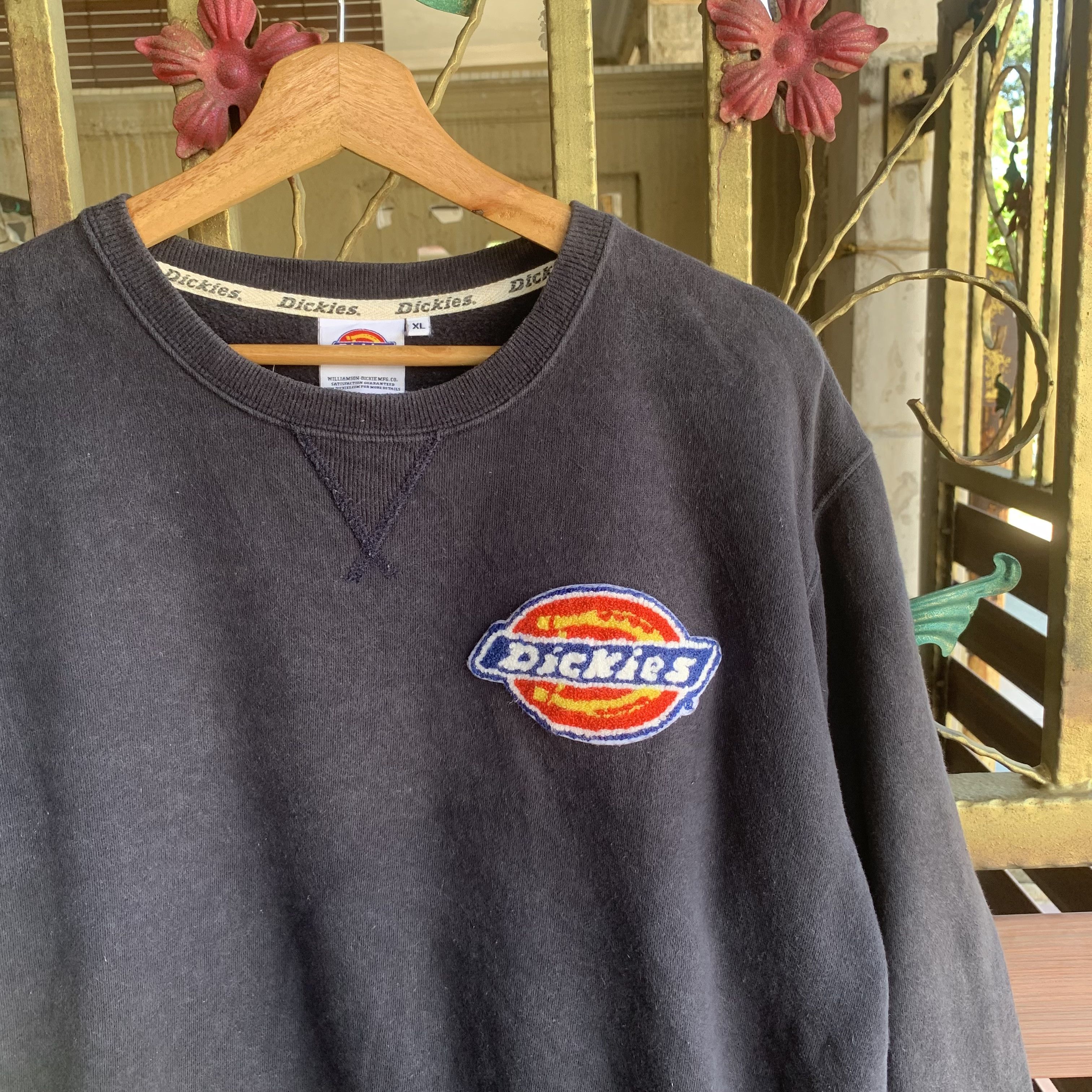 Dickies Vintage Dickies CrewneckFaded Jumper Pullover Baggy Sweater Size US XL / EU 56 / 4 - 2 Thumbnail