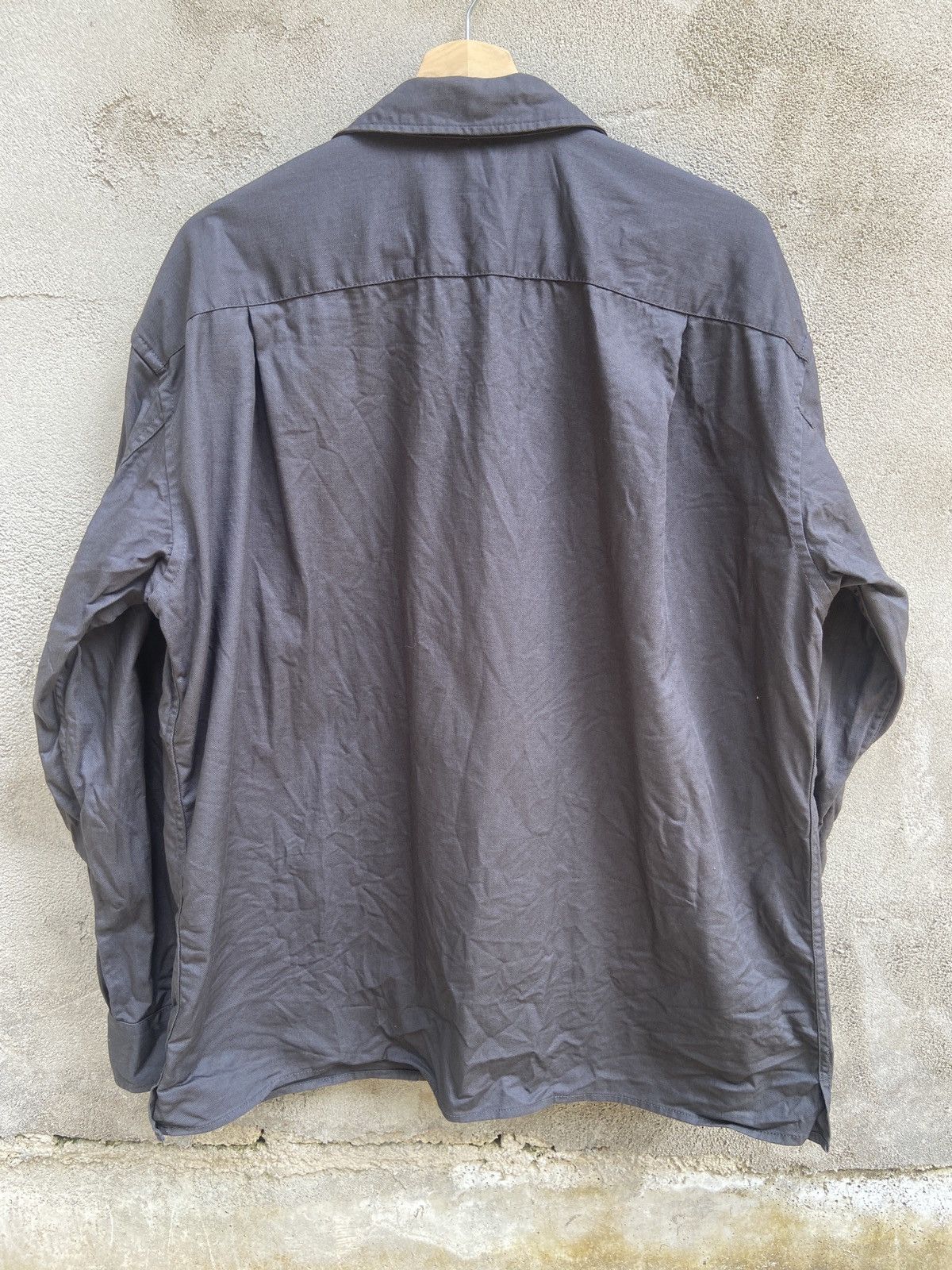JW Anderson × Uniqlo Uniqlo x J.W. Anderson Button Up Shirt Size US L / EU 52-54 / 3 - 2 Thumbnail