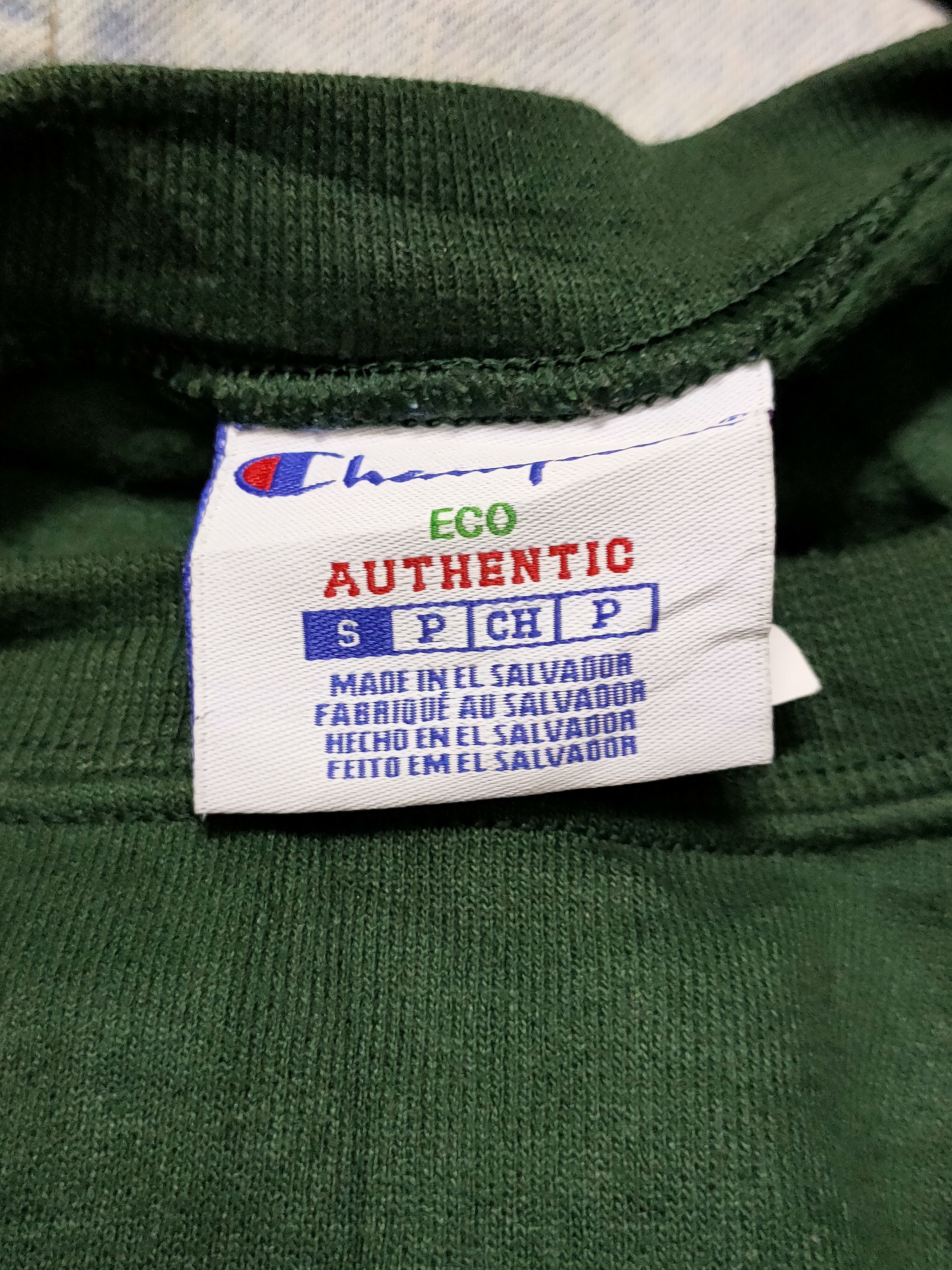 Champion Vintage Champion damaged thrashed sun faded Size US S / EU 44-46 / 1 - 5 Thumbnail
