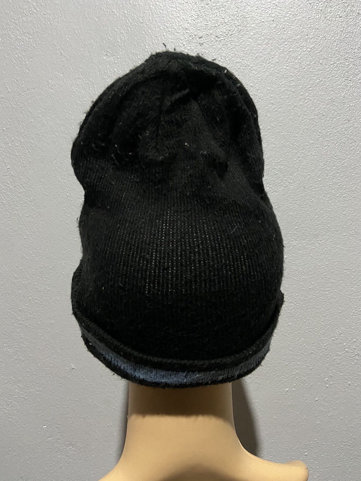 Japanese Brand 🔥SALE🔥SKULLS DESIGN KNITTED BEANIE Size ONE SIZE - 4 Thumbnail