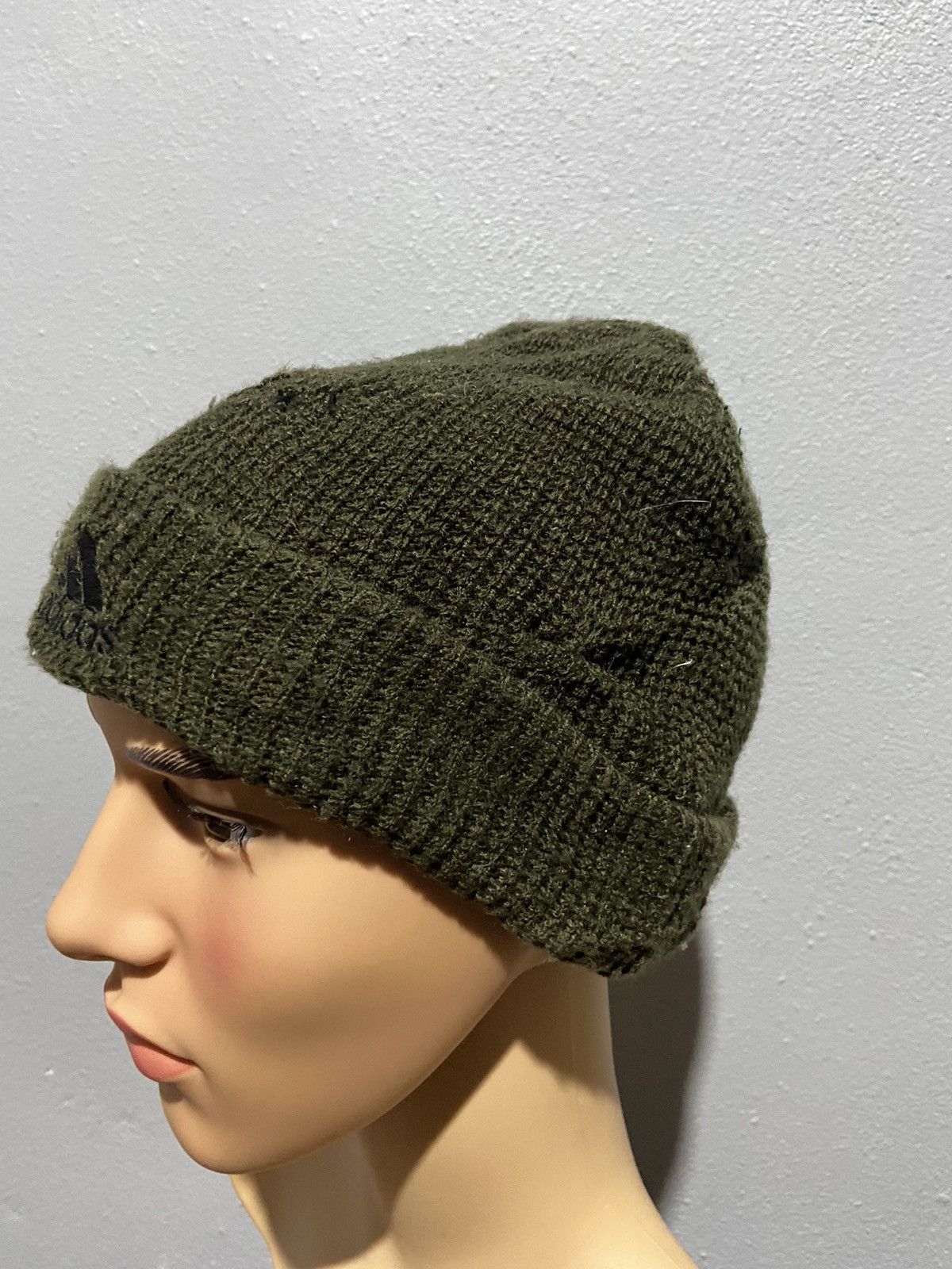 Adidas 🔥SALE🔥ADIDAS VINTAGE STYLE BEANIE Size ONE SIZE - 3 Thumbnail