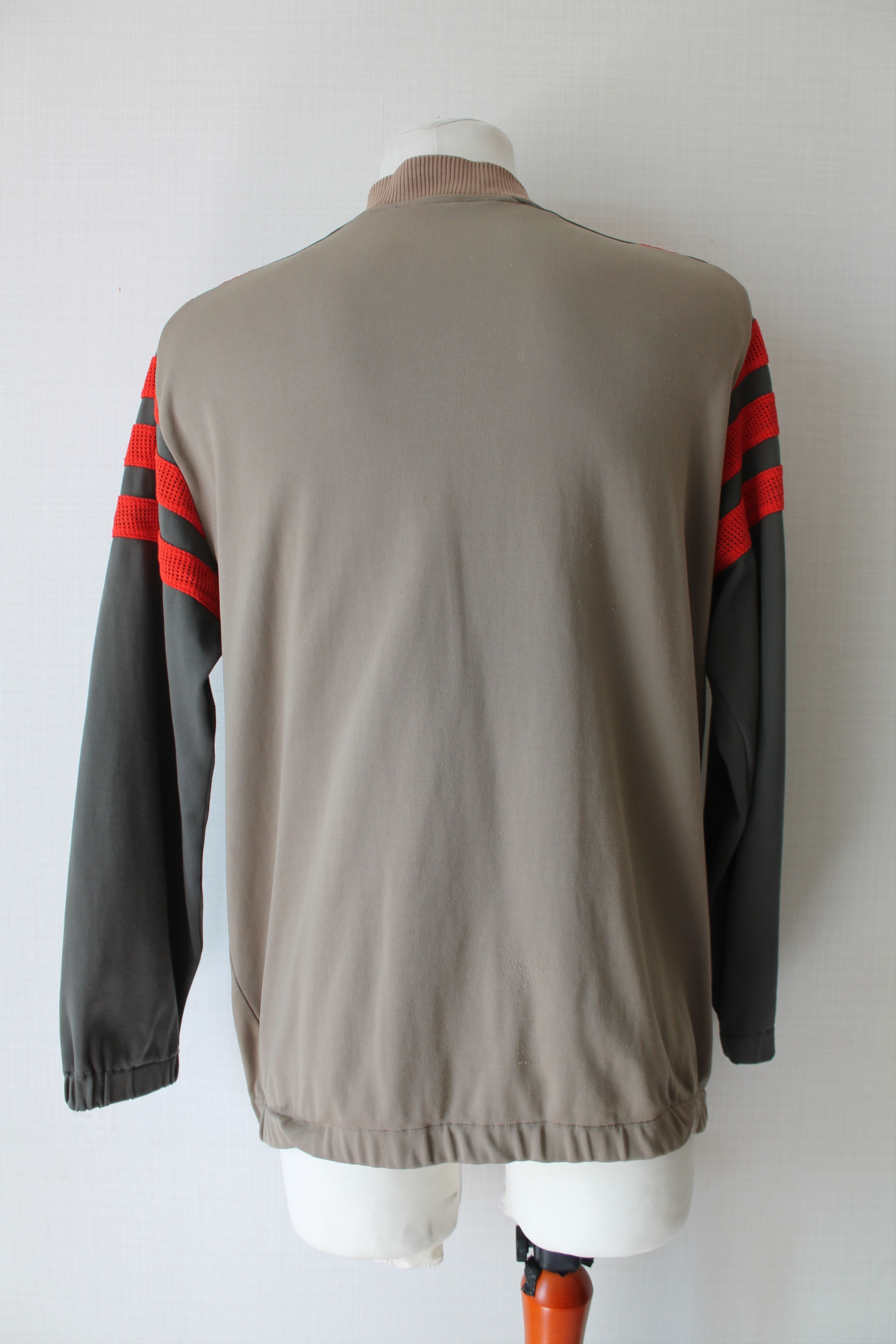 Vintage VINTAGE K2 USA Full Zip Athletic top light jacket WORN Size US L / EU 52-54 / 3 - 4 Thumbnail