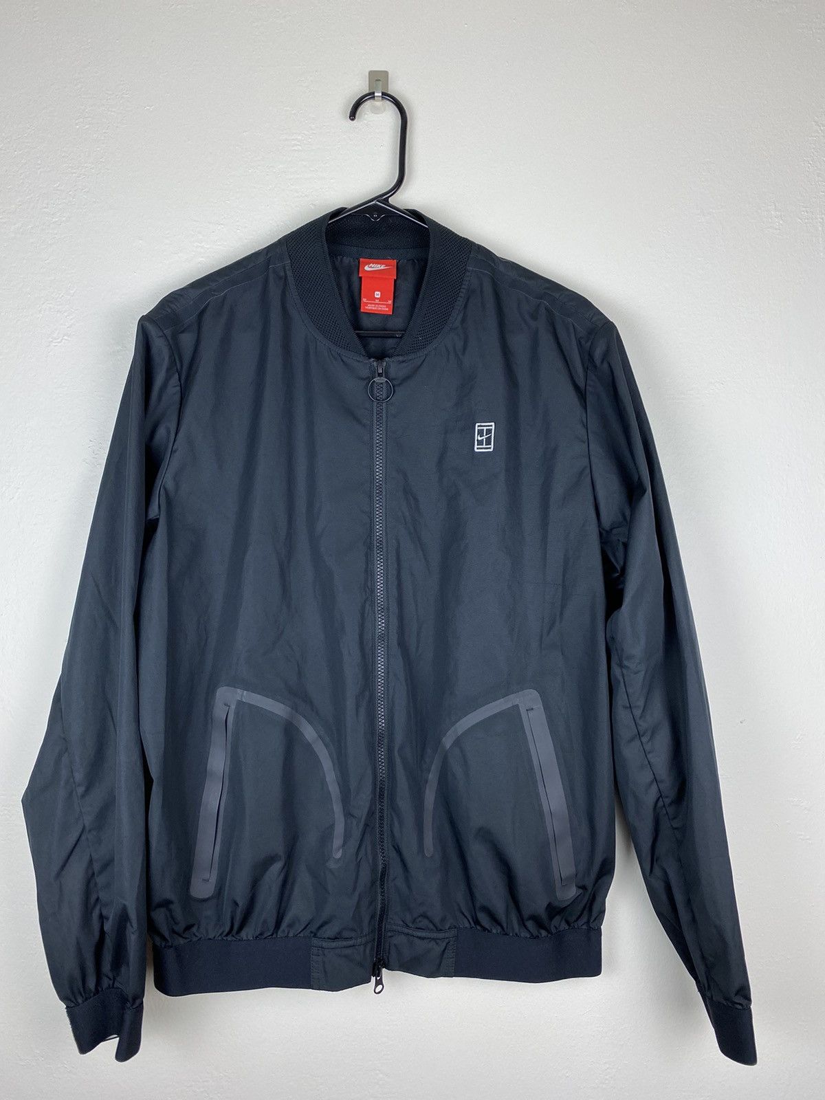 Nike Vintage Black Nike Light Bomber Jacket Size US M / EU 48-50 / 2 - 1 Thumbnail