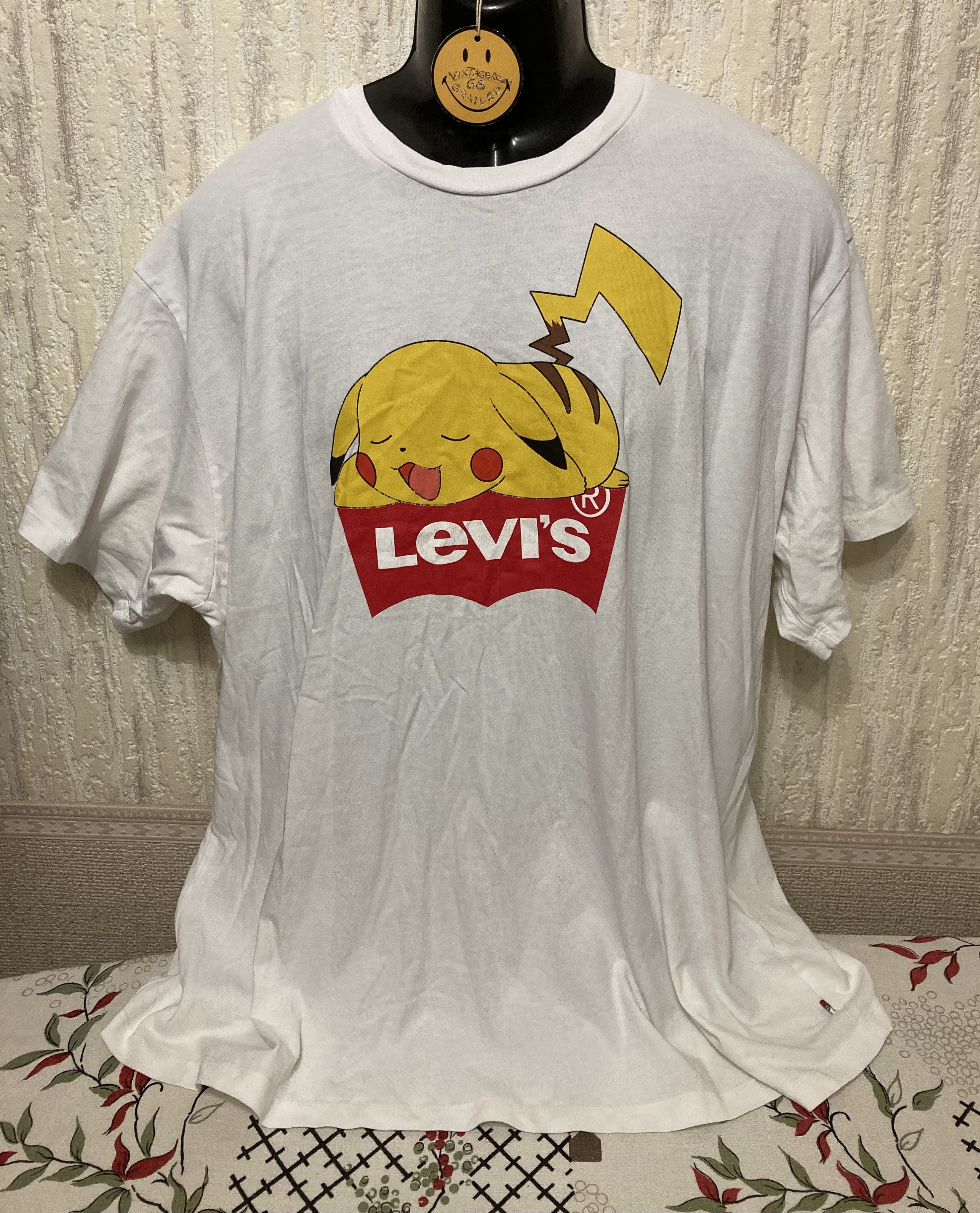 Levi's × Nintendo × Pokemon Levi's X Pokémon Unisex White Sleeping Pikachu T-shirt - XL Size US XXL / EU 58 / 5 - 1 Thumbnail