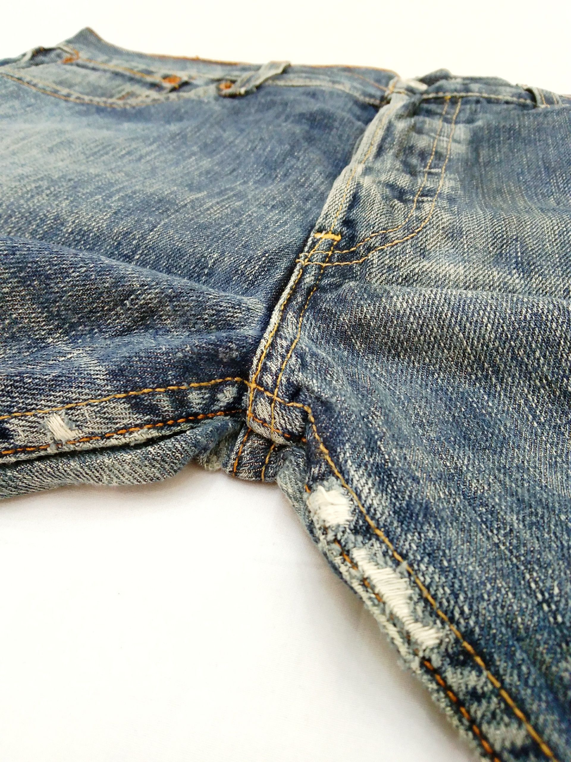 Levi's × Vintage Vintage Levis 501 Straight Leg Distressed Jeans 33x32 Size US 34 / EU 50 - 4 Thumbnail